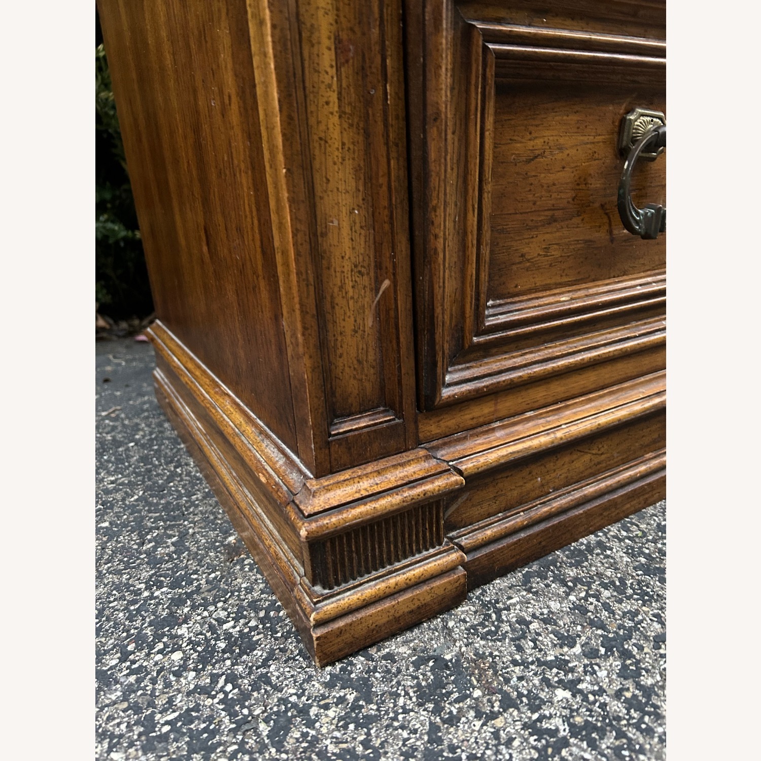 Vintage 9 Drawer Dresser Huntley by Thomasville - image-5