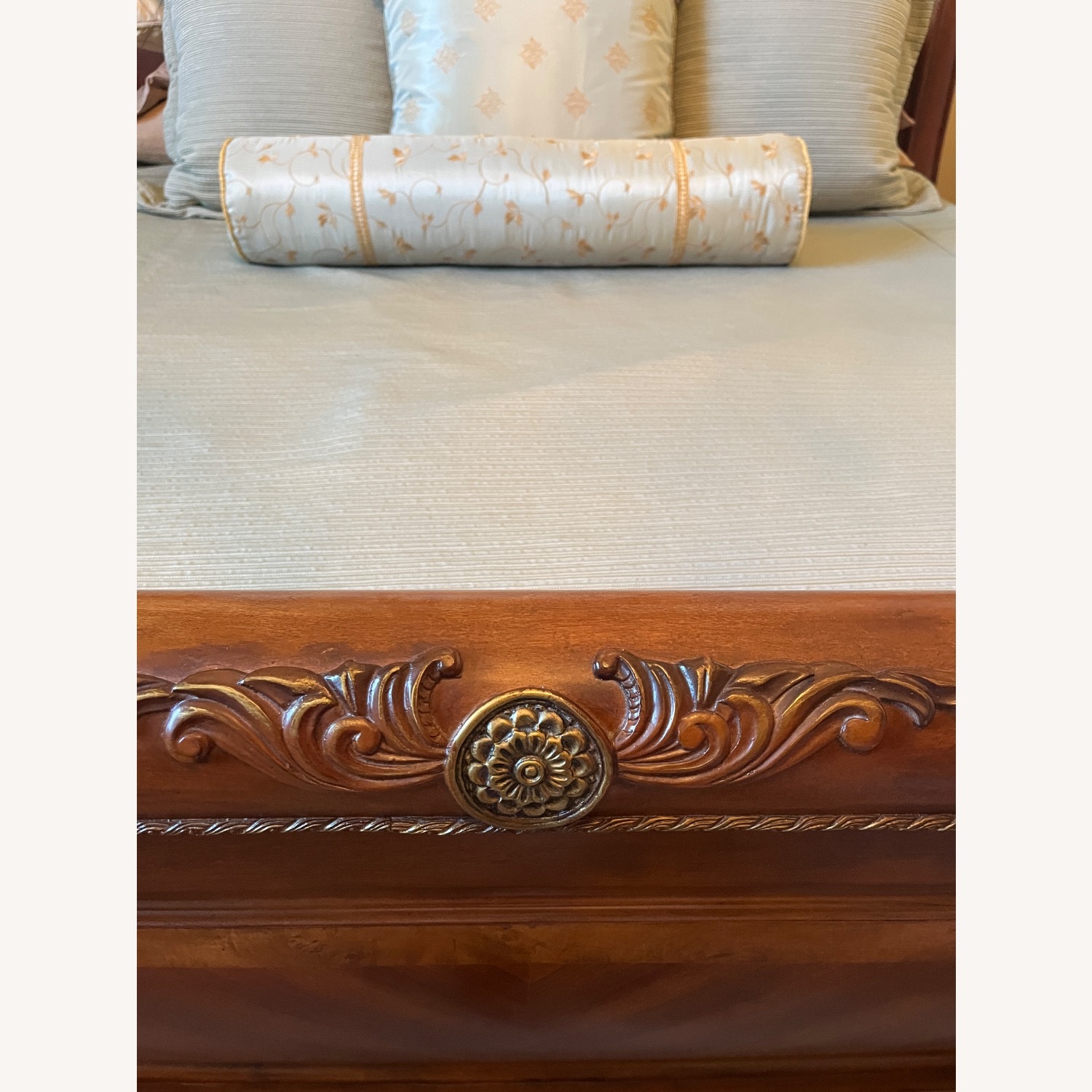 Michael Amini Furniture Designs Wood King Bed - image-3