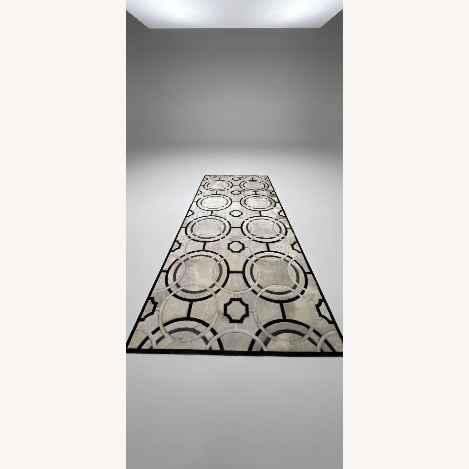 Kyle Bunting Rug Revolution Pattern - image-4