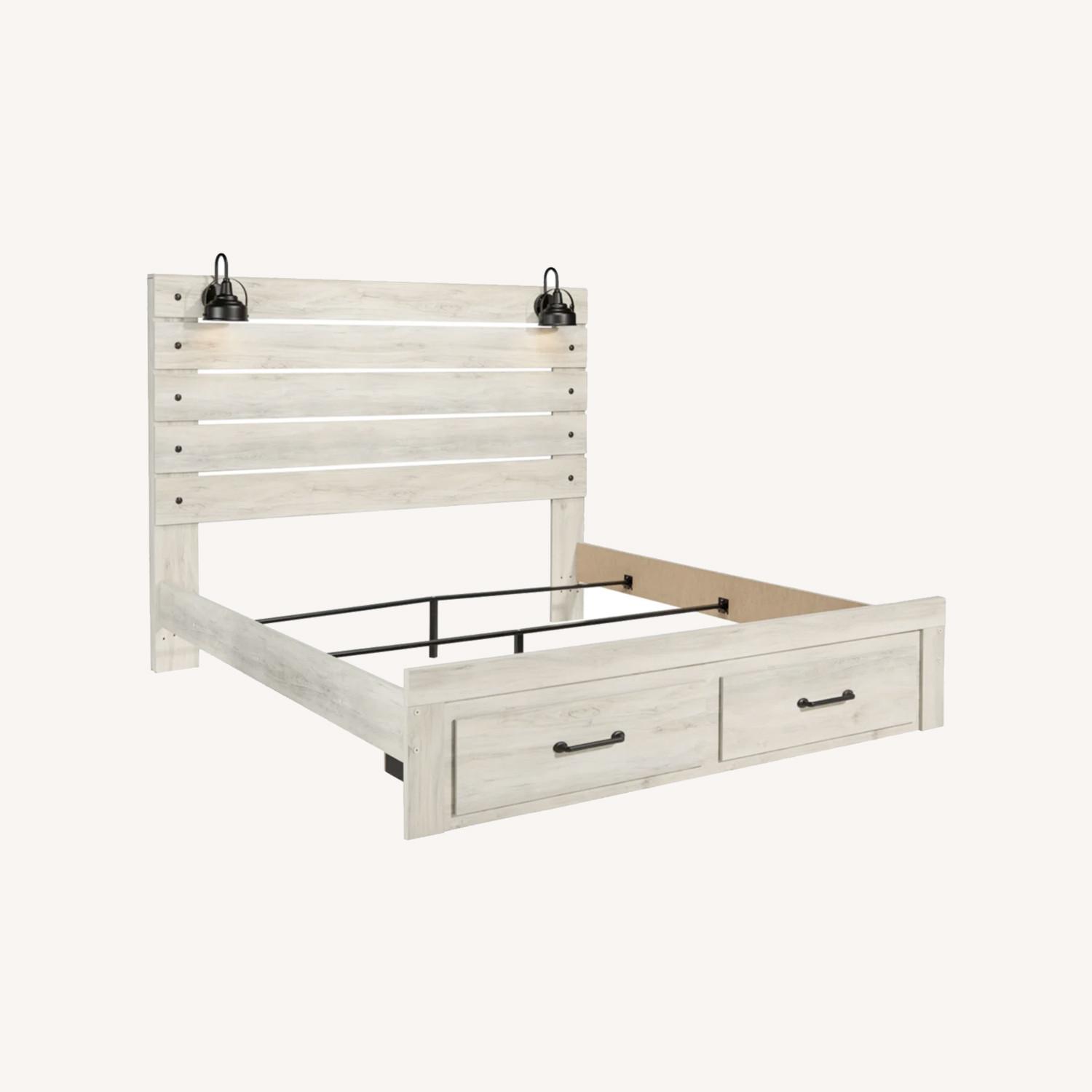 Wayfair Cambeck Light Gray Wood Queen Bed - image-0