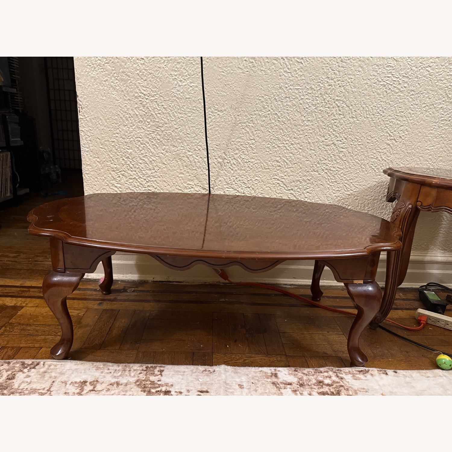 Vintage/Antique Dark Brown Coffee Table - image-5