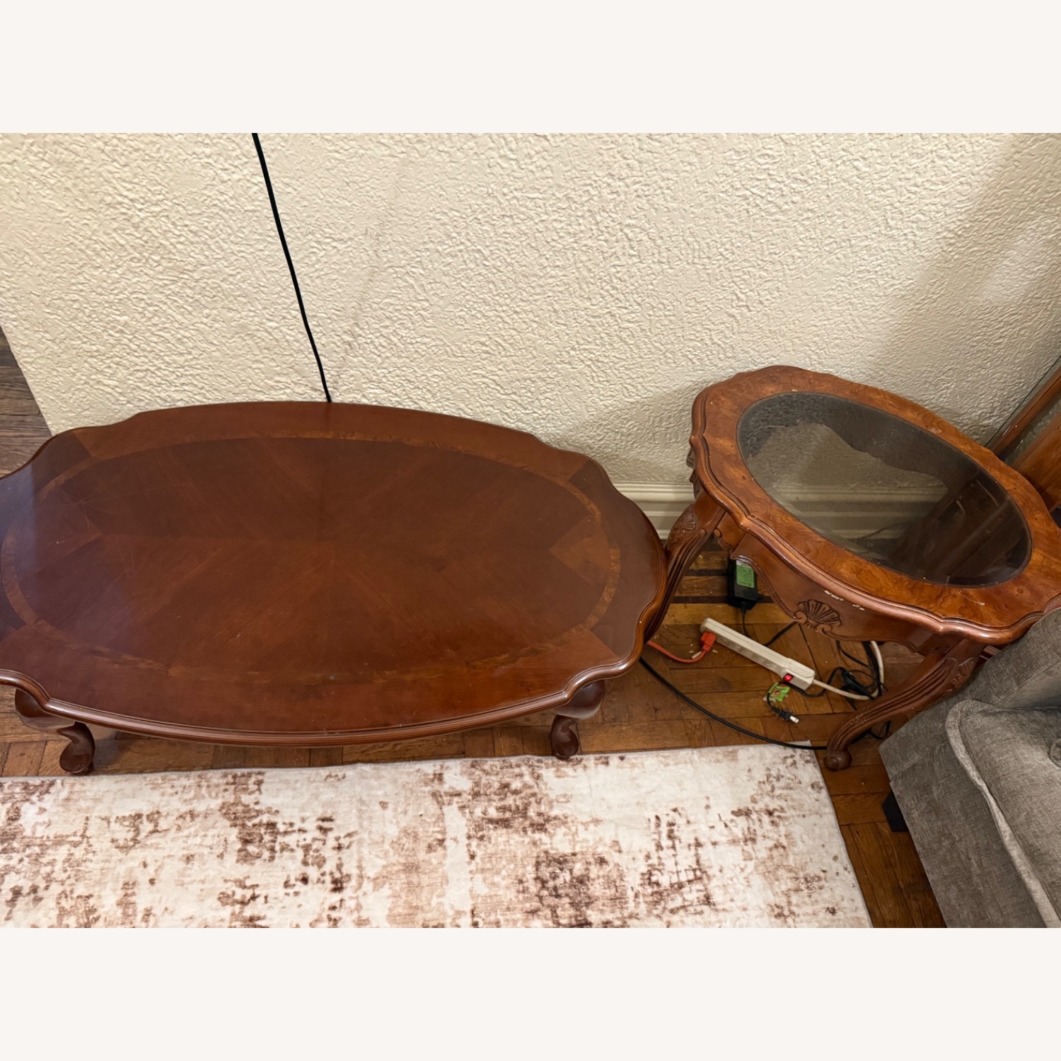 Vintage/Antique Dark Brown Coffee Table - image-3