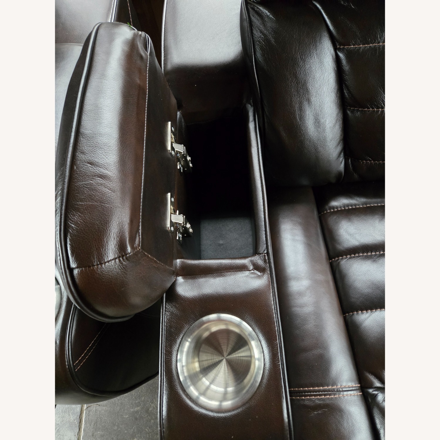 Raymour & Flanigan Orthello Dual Power Sofa - image-8