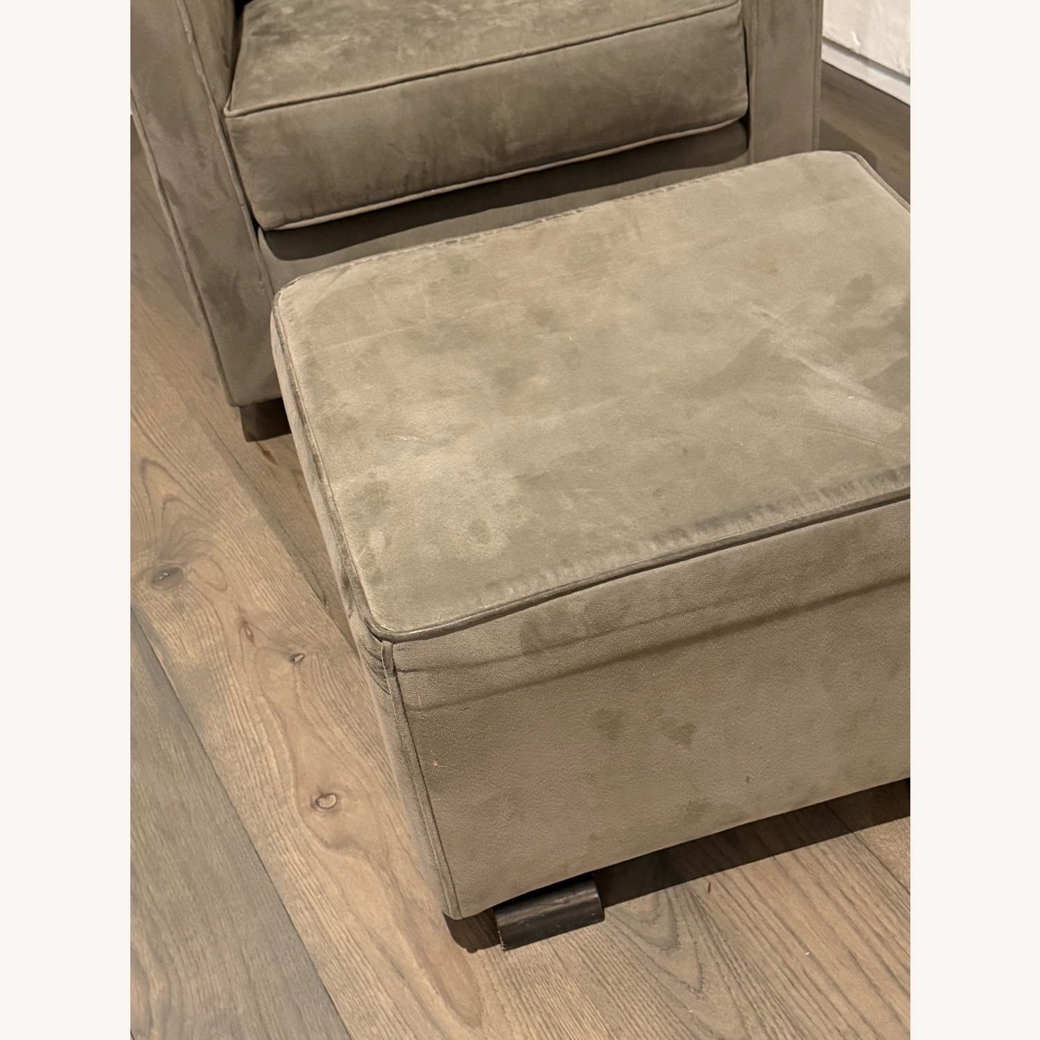 Monte Design Luca Dark Gray Glider &  Ottoman - image-6