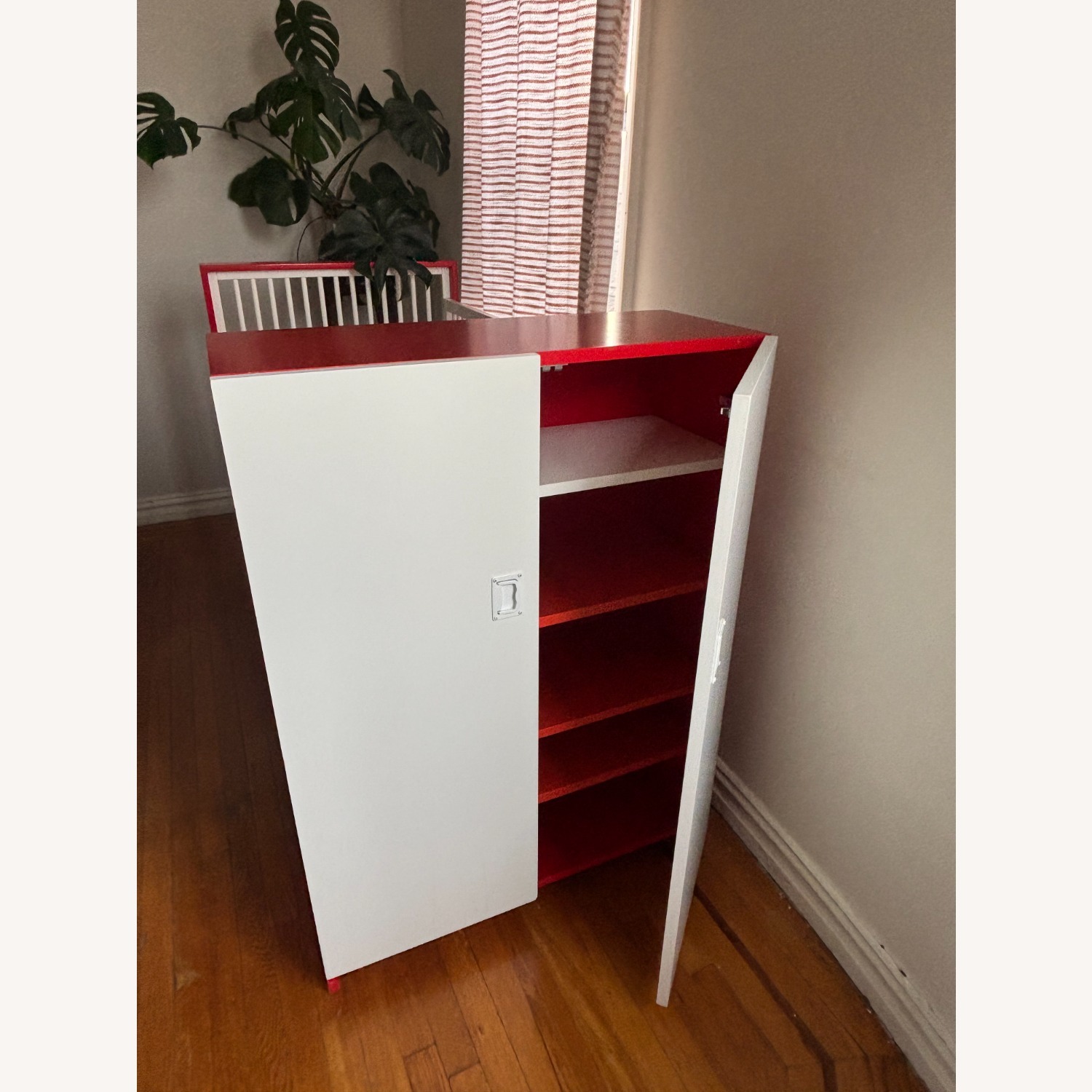 DucDuc Aj Crib White Wood Crib - image-1