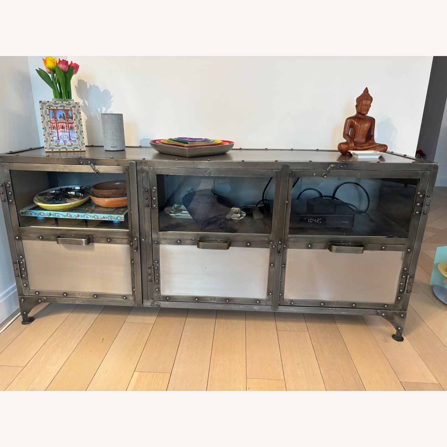 Lovecup Industrial Media Console - image-9