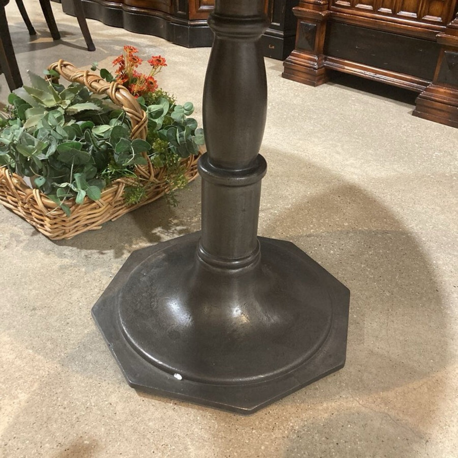 Lulu and Georgia Victoria Round Dining Table - image-9