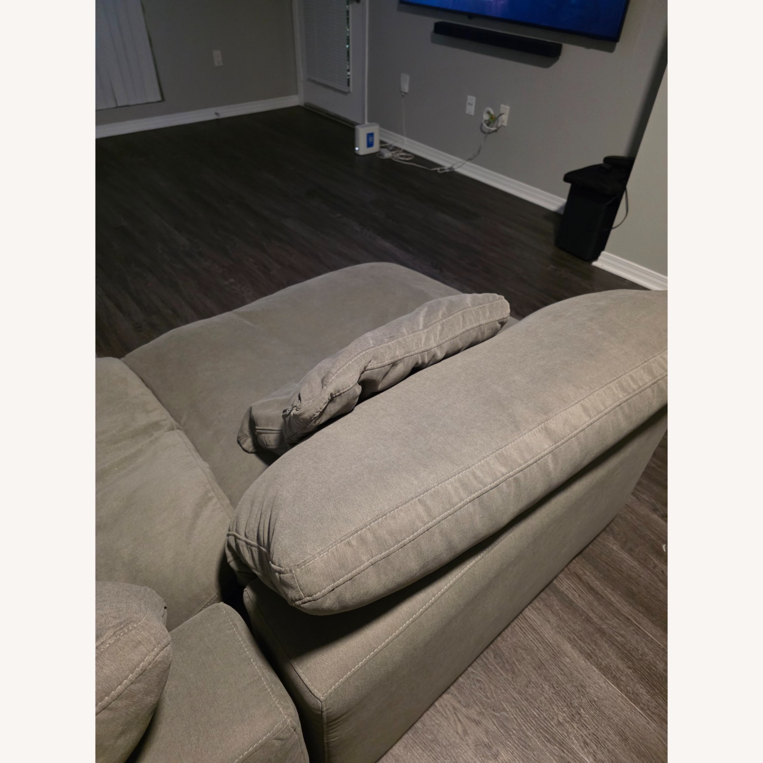 Dream Gray Sectional Couch - image-3