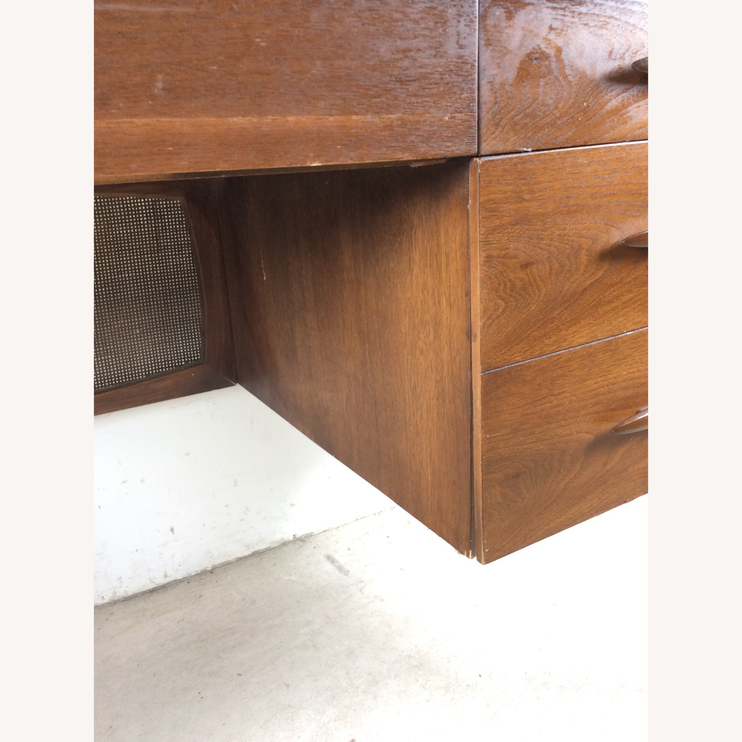 Mid Century Writing Desk w/ Caned Back by Broyhill - image-15