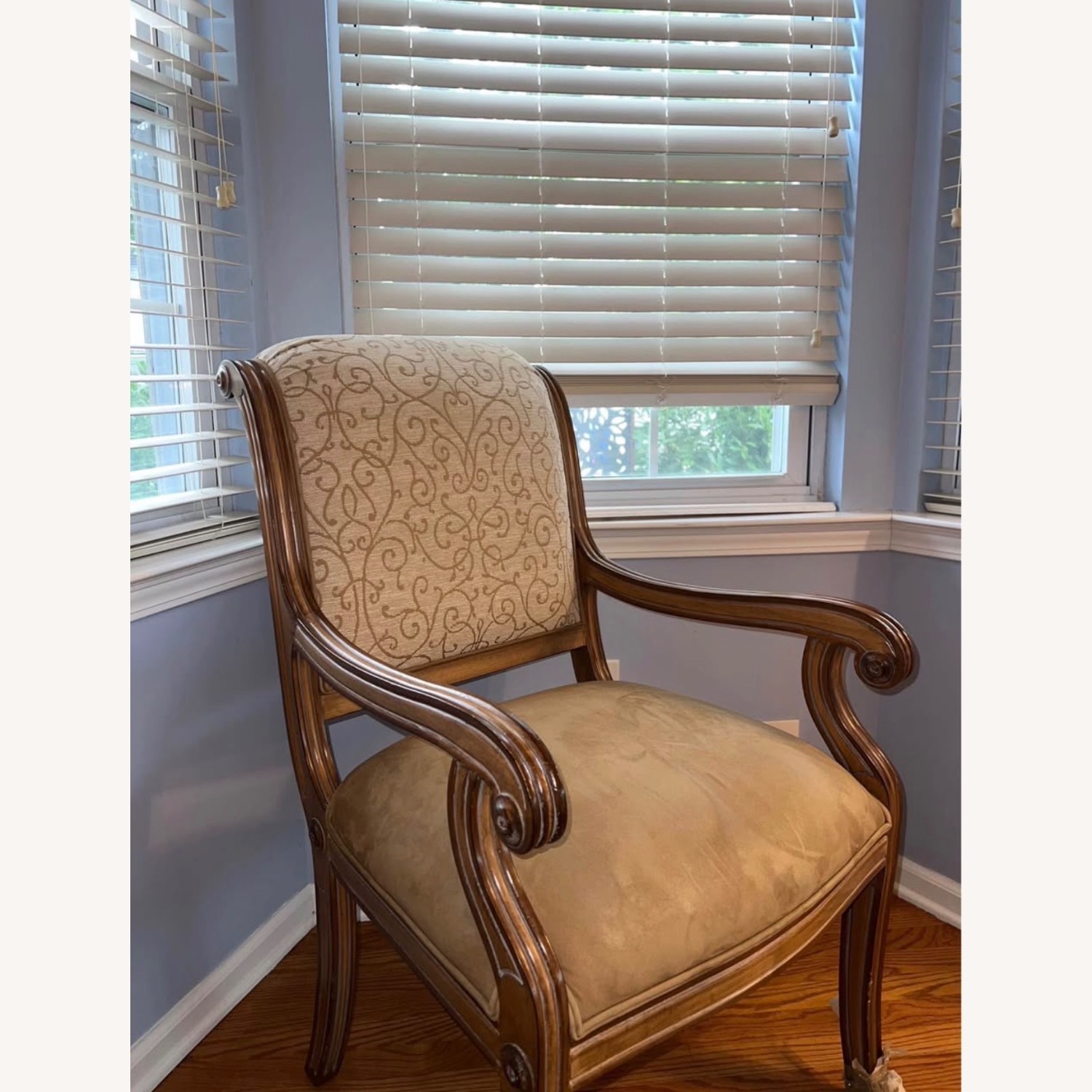 Kreiss Stone Dining Set - image-8