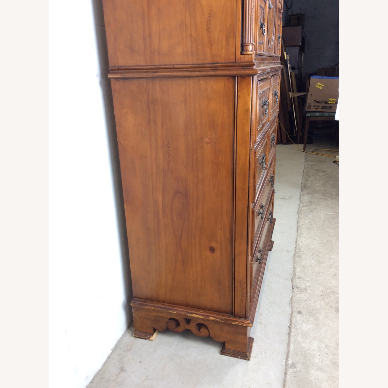 Vintage Caribbean Style Dresser with 11 Drawers - image-15