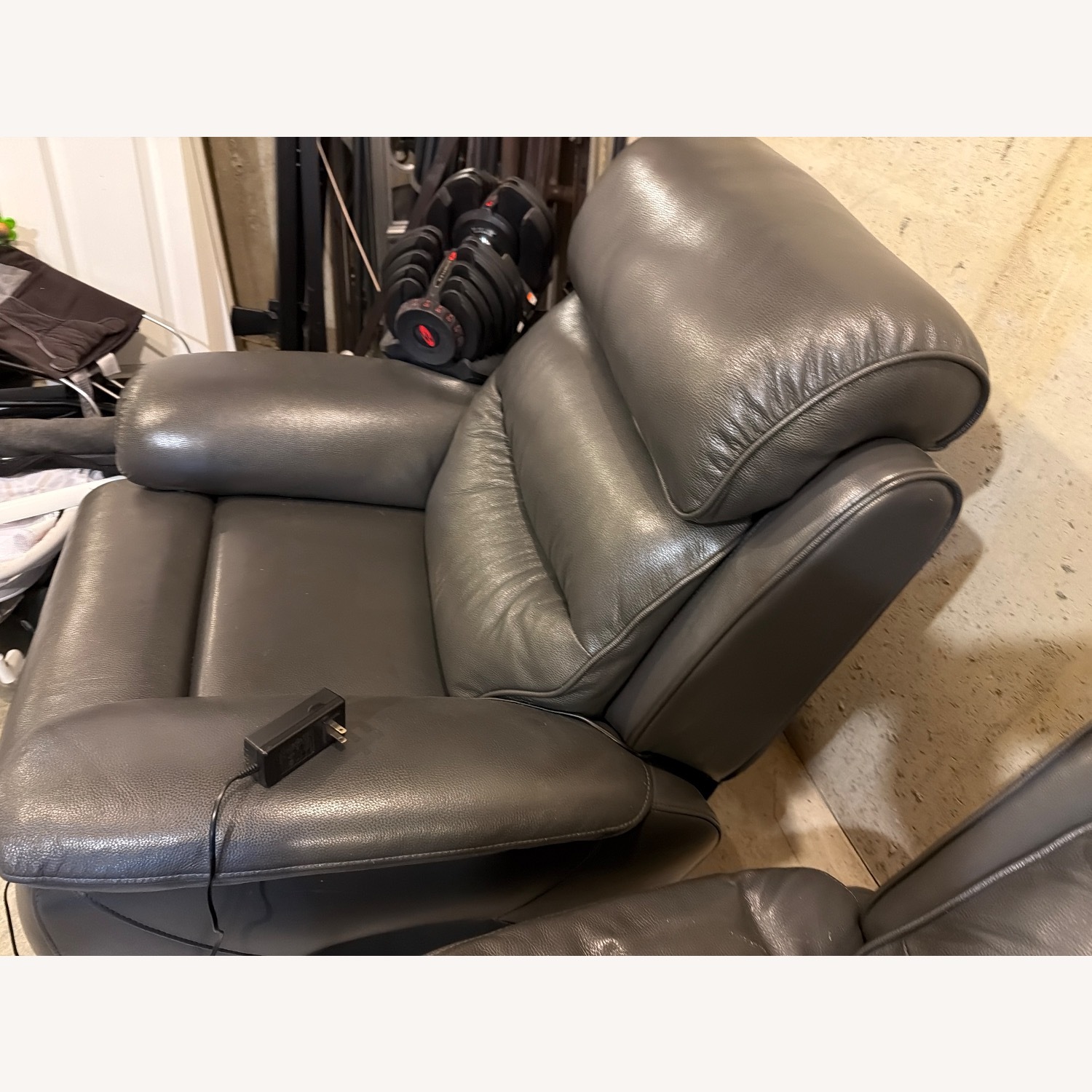 Modern Recliner - image-3