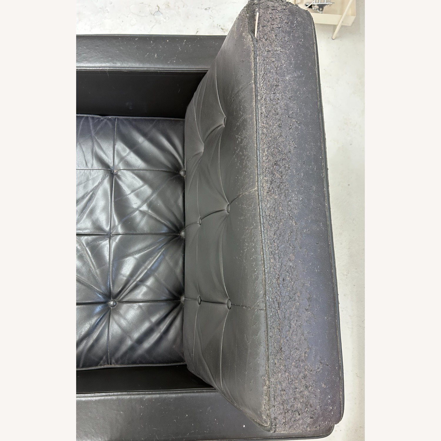  Knoll Florence Lounge Chair - image-4