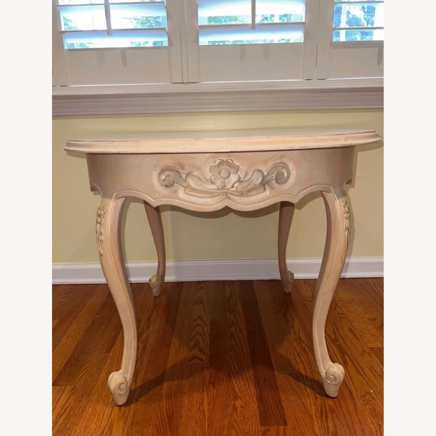 French-Style Round Side Table - image-3
