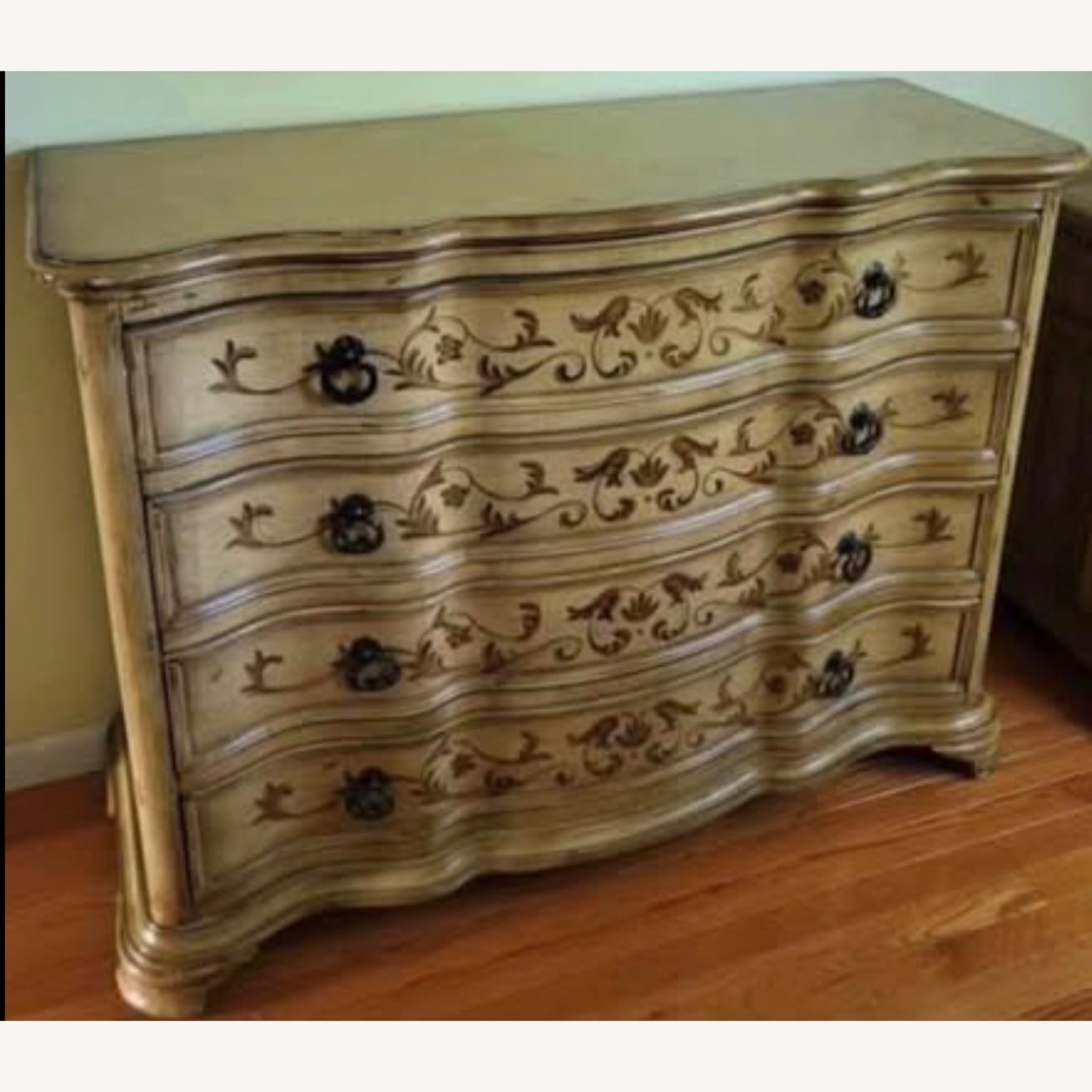 Pulaski Belle Accent Chest  - image-3
