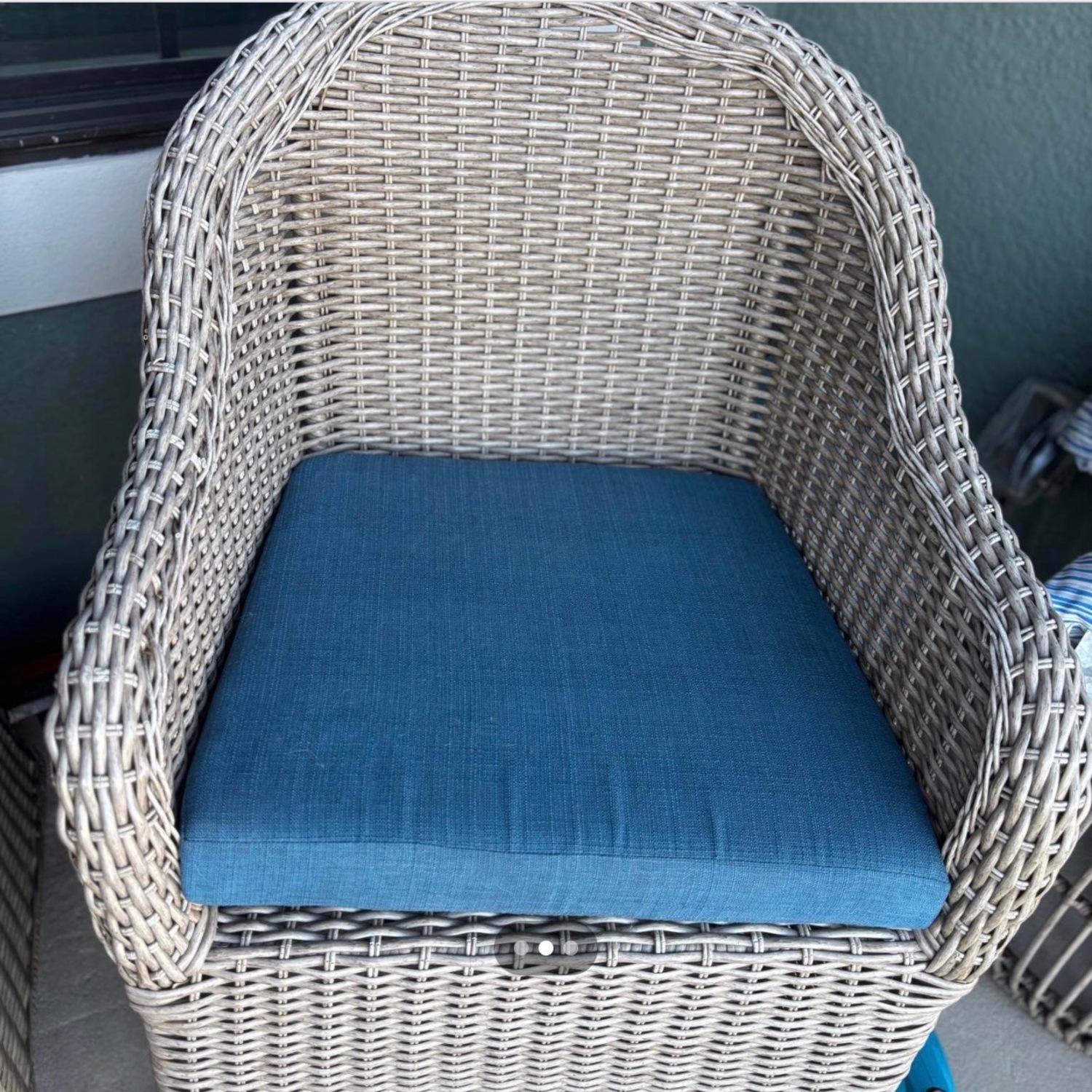 Light Gray Wicker Patio Furniture - image-2