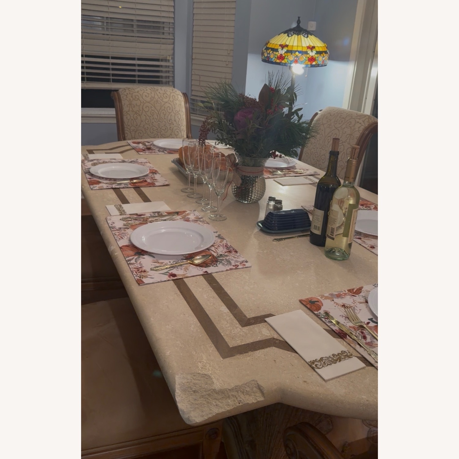 Chipped Stone Kreiss Dining Set - image-15