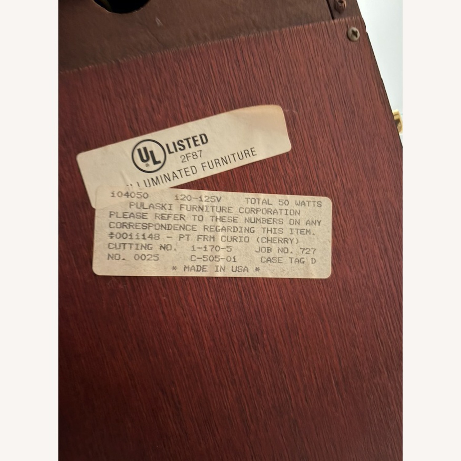 Pulaski Side Entry Curio with Glass Shelves - image-6