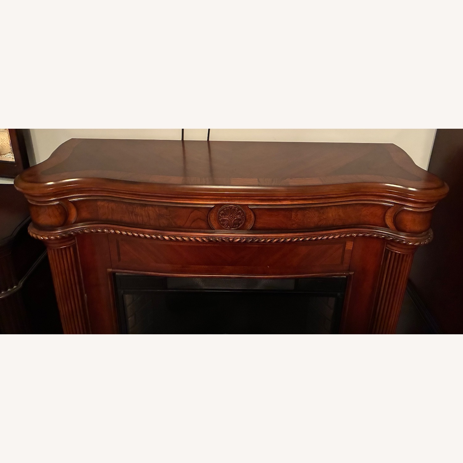 Raymour & Flanigan Fireplace Decor - image-4