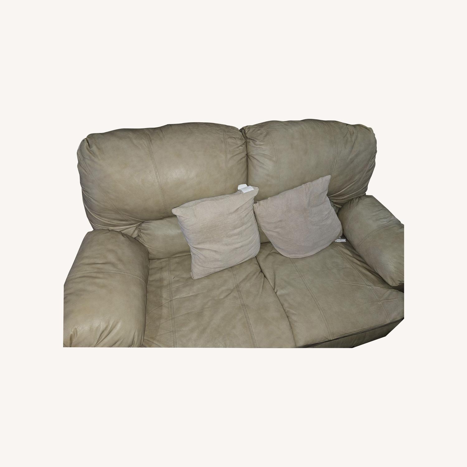 Cleveland Chairs Natural Leather Loveseat - image-0