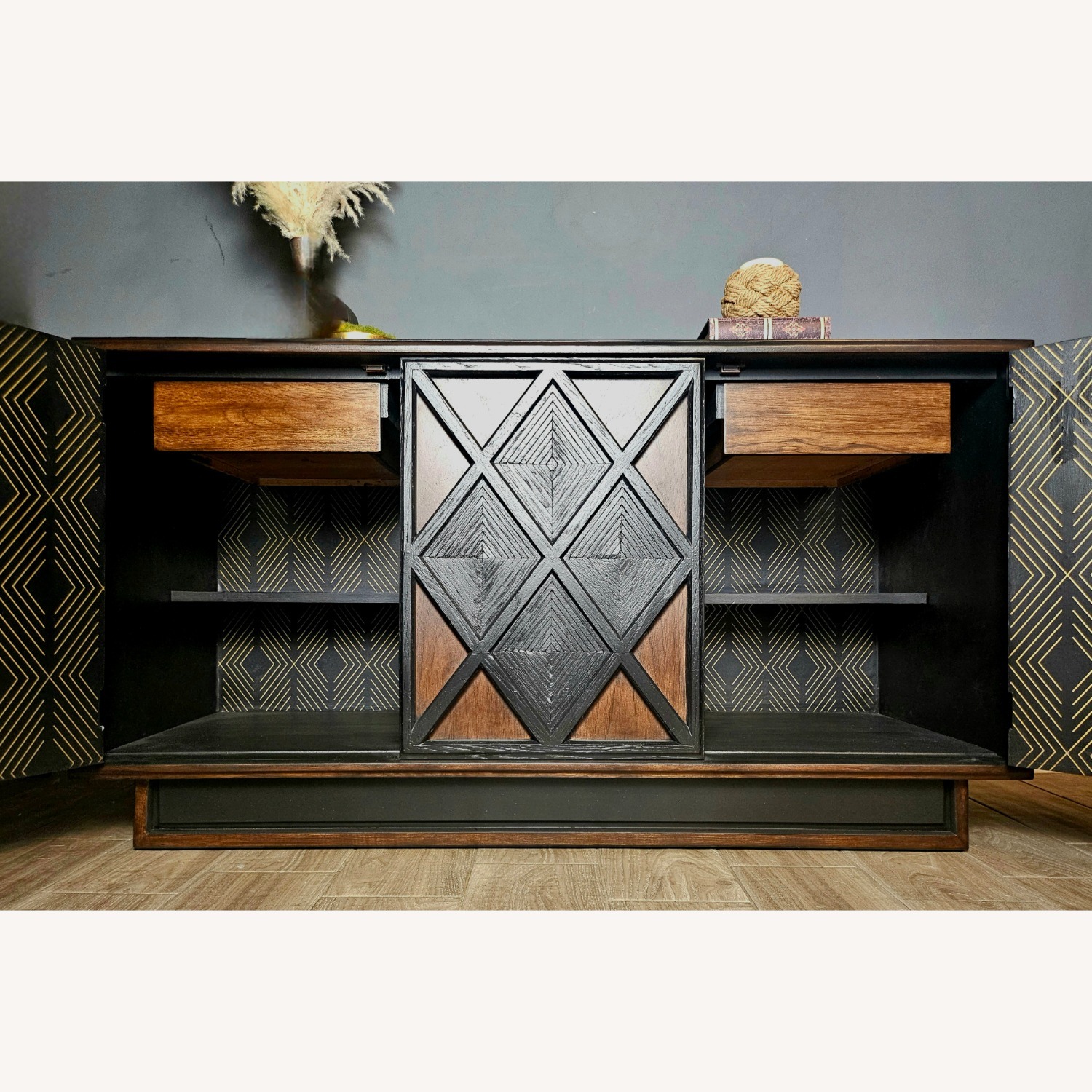 Kroehler Mid-Century Modern Sculptural Credenza - image-10