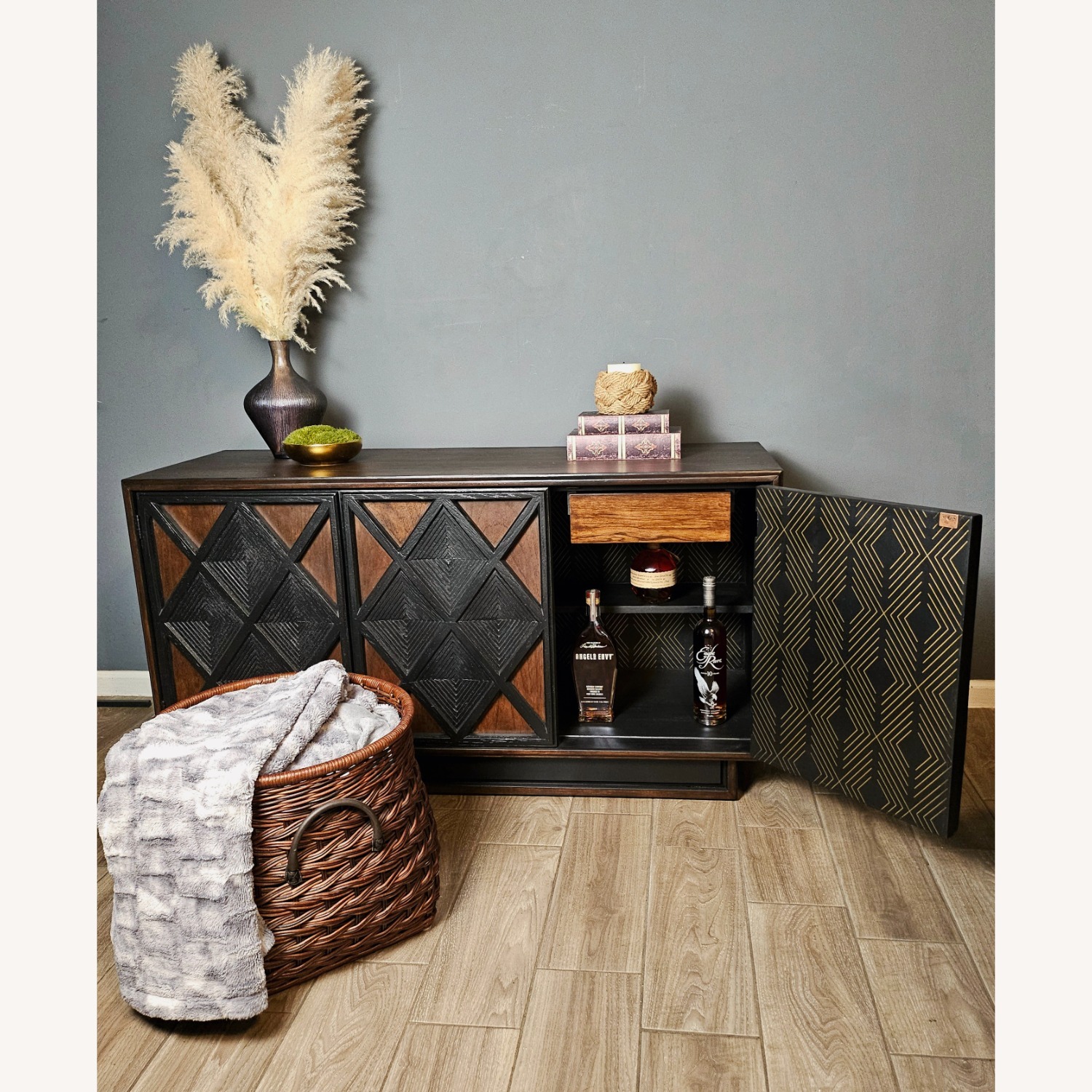 Kroehler Mid-Century Modern Sculptural Credenza - image-2