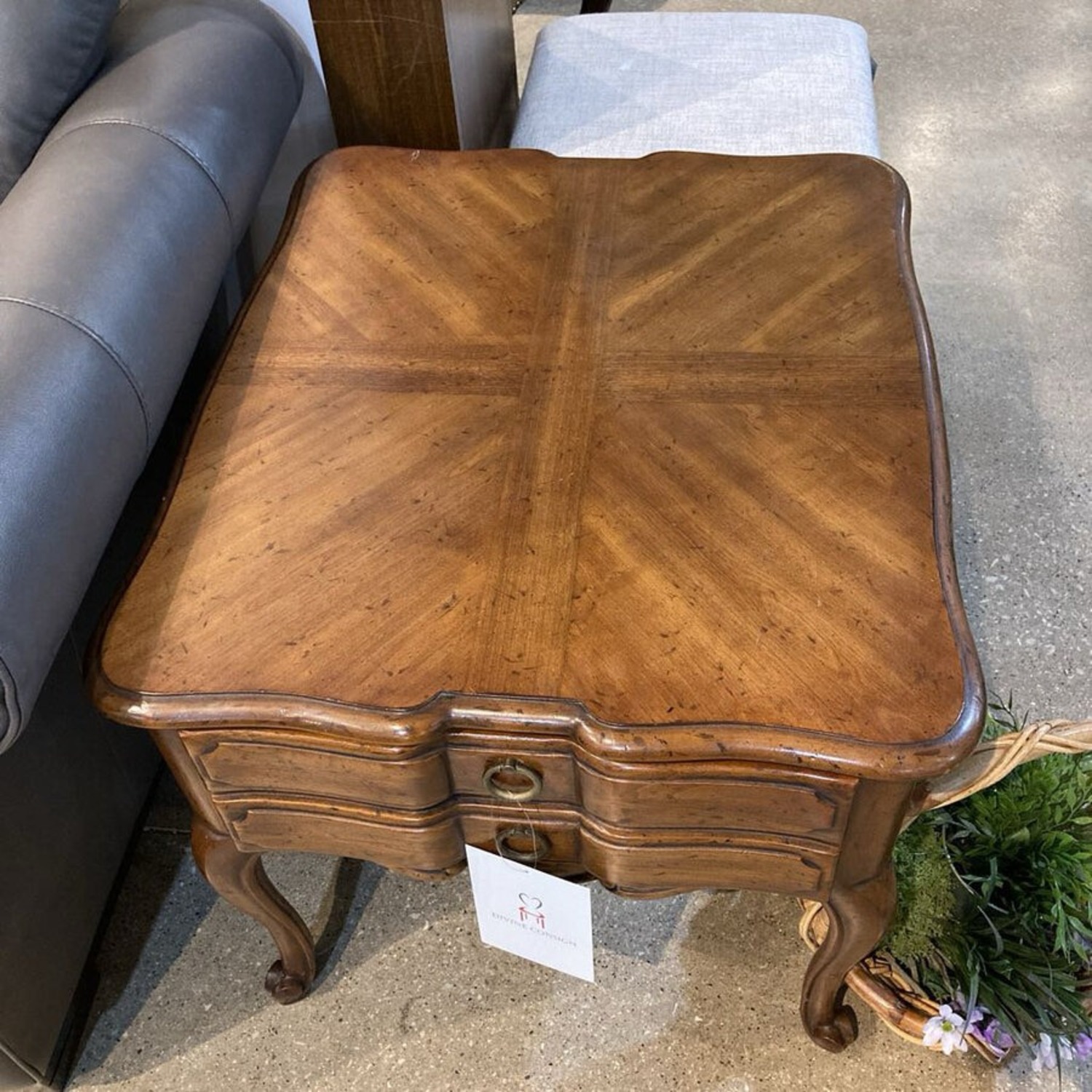 French Provincial Single Drawer Side Table - image-4