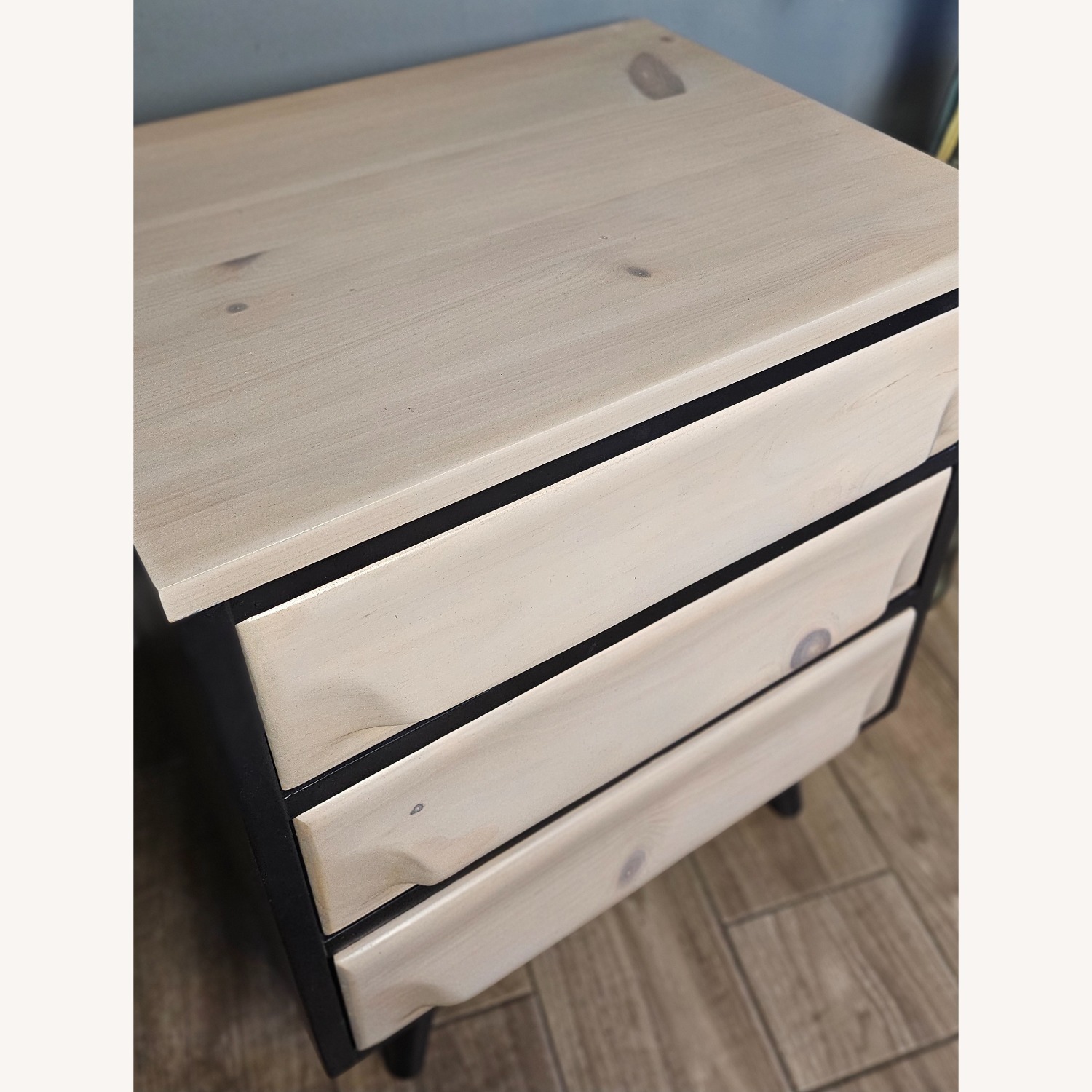 Pair of Vintage Franklin Shockey Nightstands - image-5