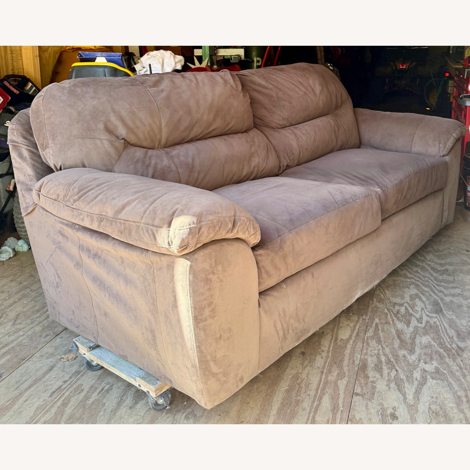 Ashley Signature Loveseat - image-1