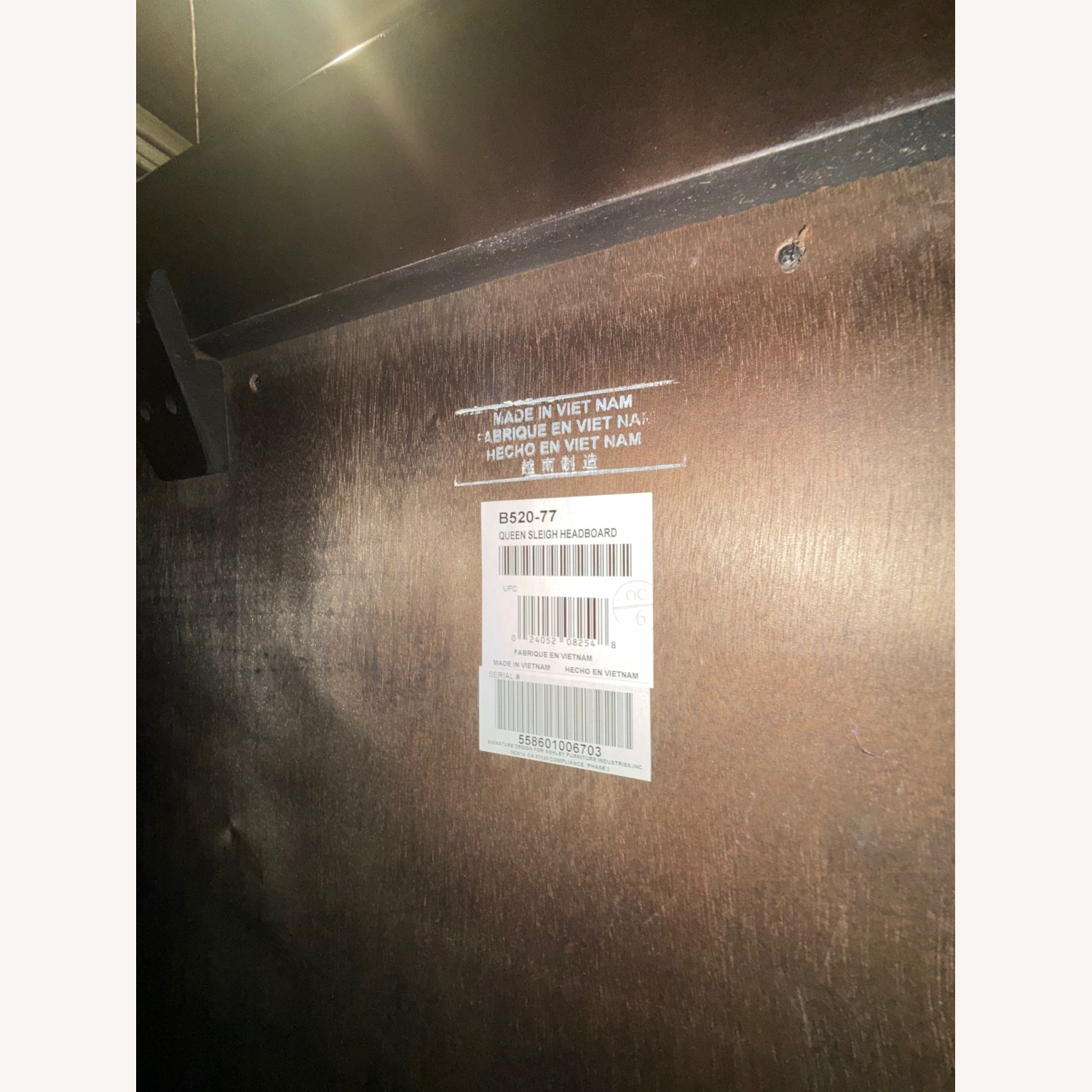 Ashley Furniture Ridgley Queen Bed - image-3