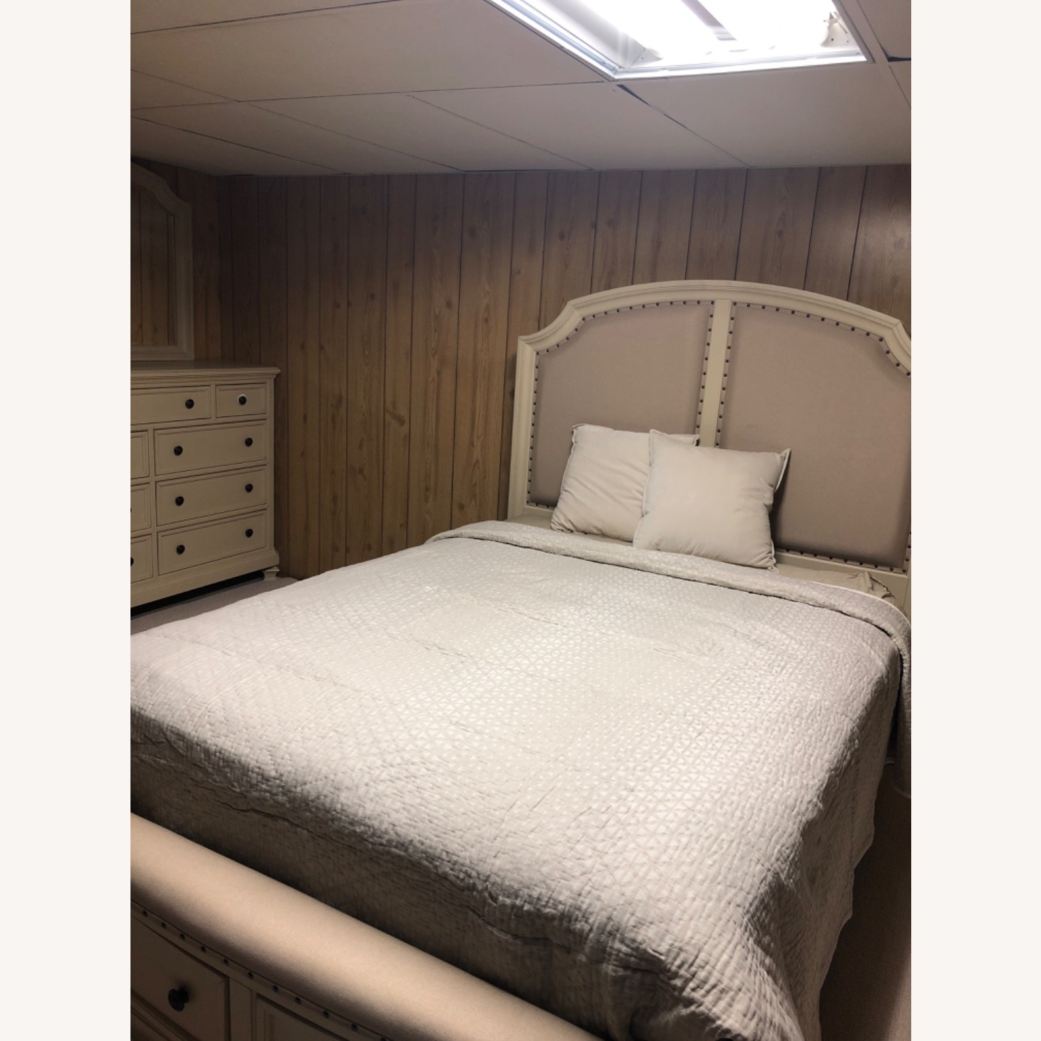 Bob's Discount Furniture Natural Fabric Full Bed - image-3