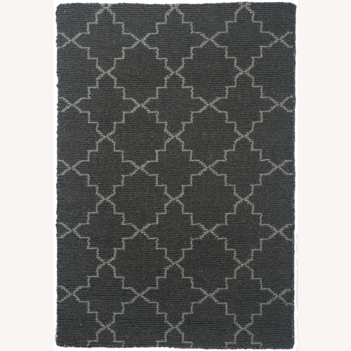 Used Hook and Loom Grey Rug for sale on AptDeco