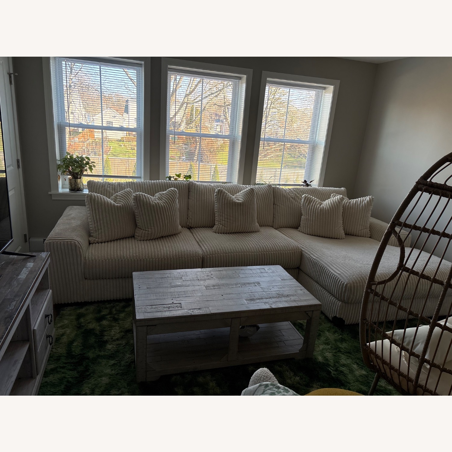 Ashley Furniture Lindyn 3-Piece Modular Sofa with Chaise - image-2