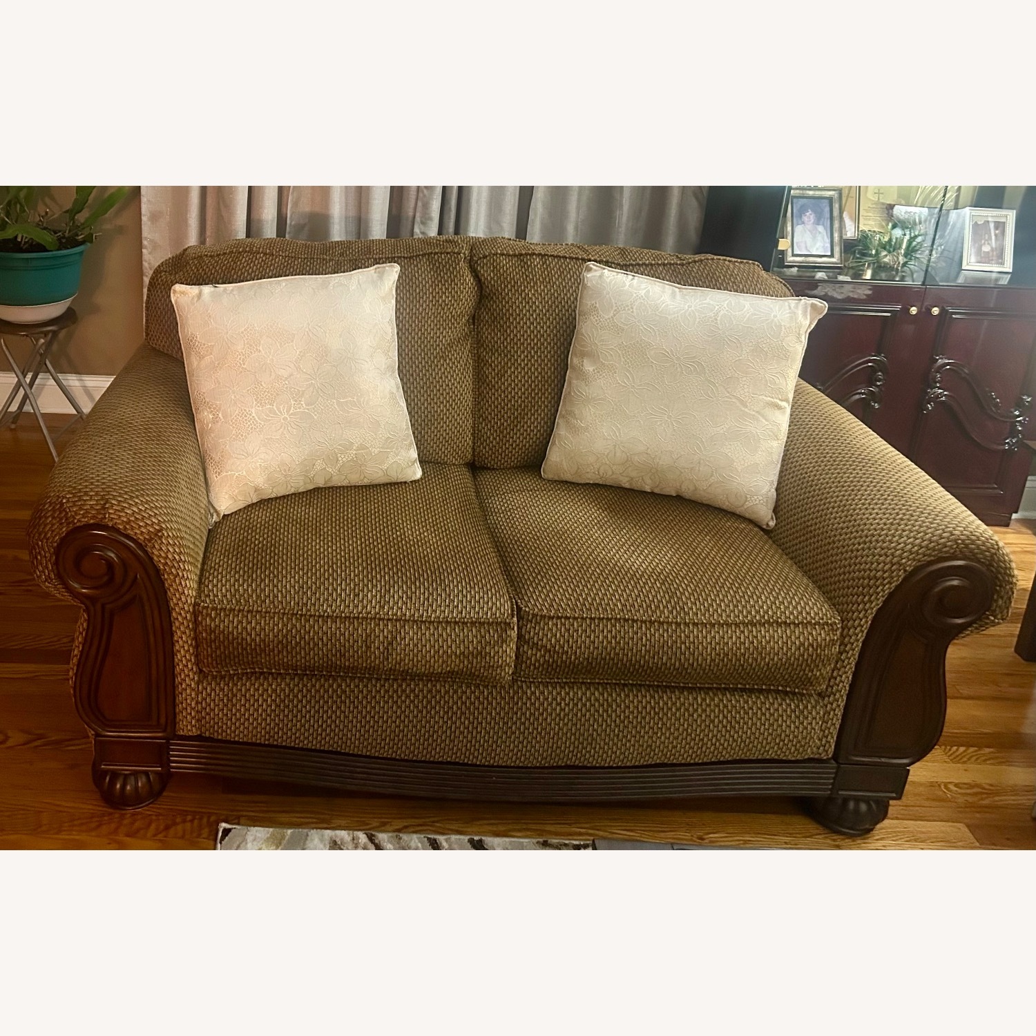 Ashley Furniture Lanett Signature Loveseat - image-3