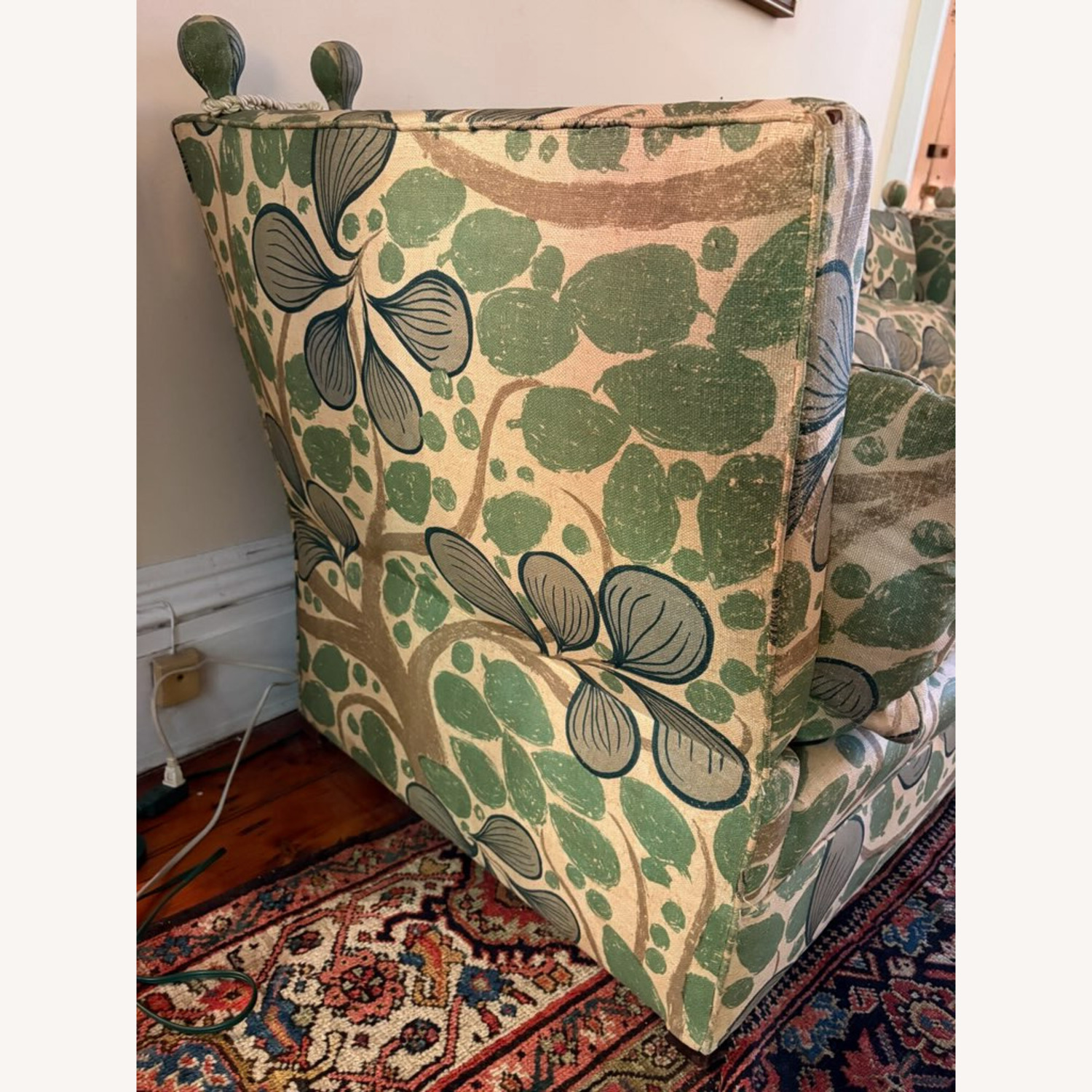 Vintage/Antique Linen 3+ Seater Sofa - image-3