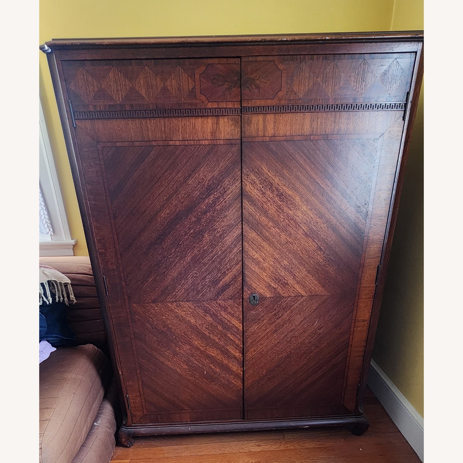  Wood-Inlayed Chifferobe 1920s - image-1