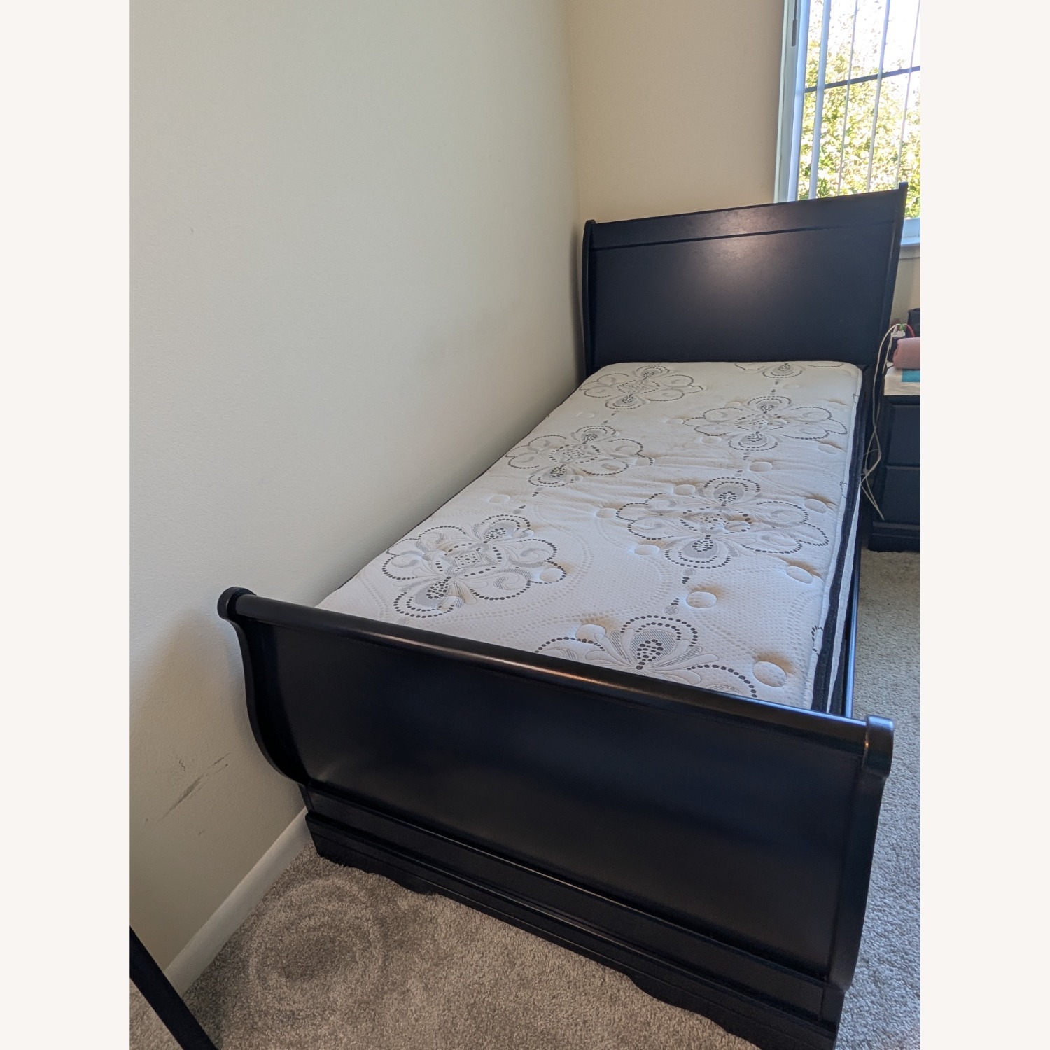 Ashley Furniture Black Twin Bed - image-2