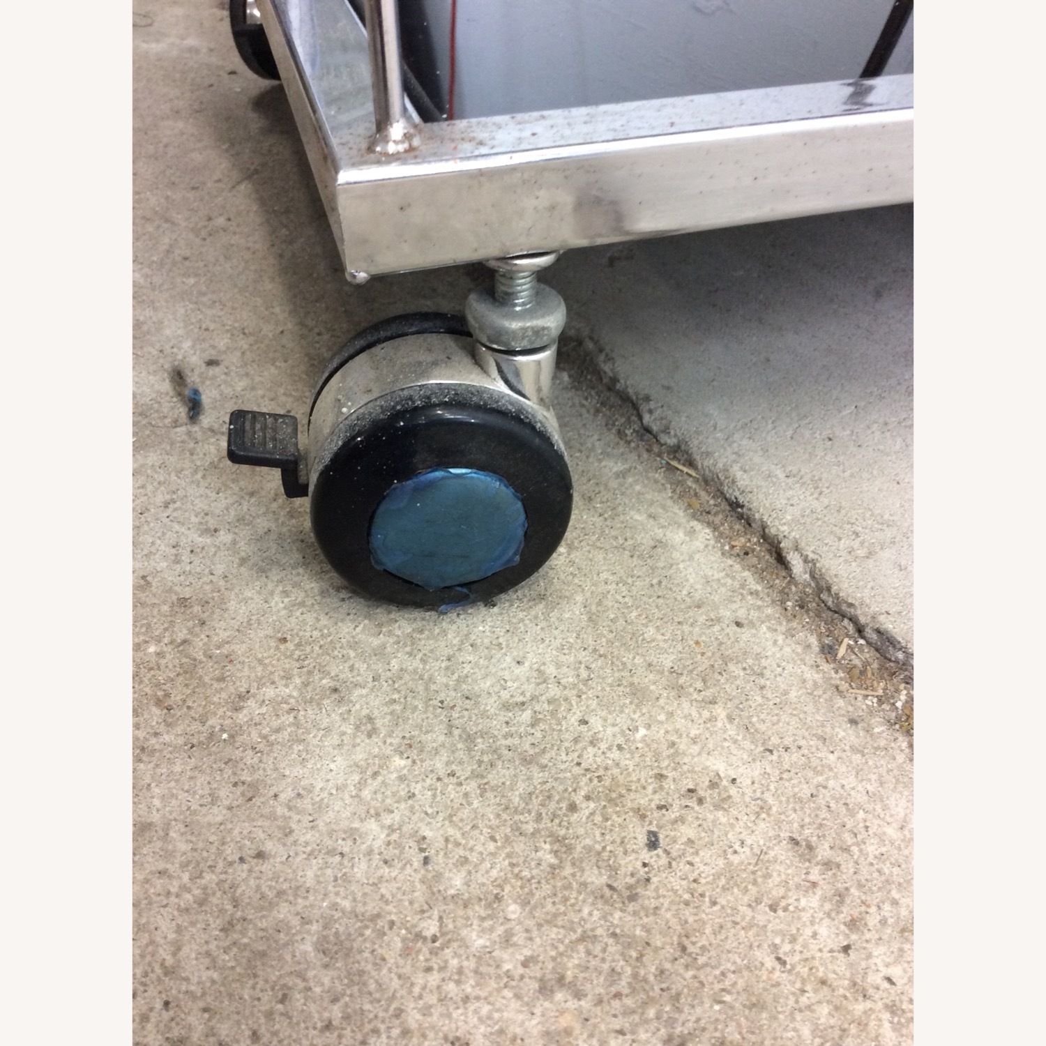 Postmodern Black Glass & Chrome Bar Cart - image-18