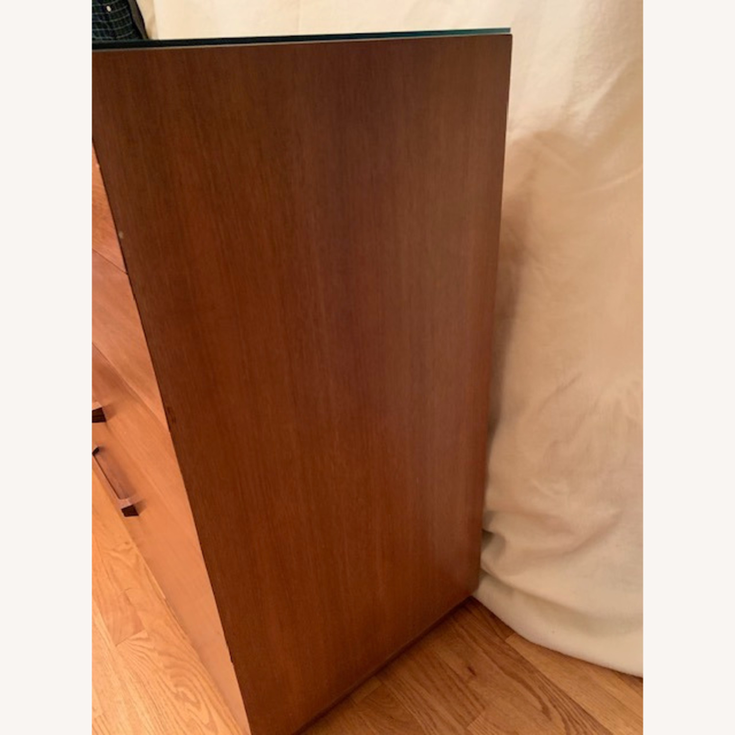 Ramseur MCM 5 Drawer Dresser w Glass Top - image-3