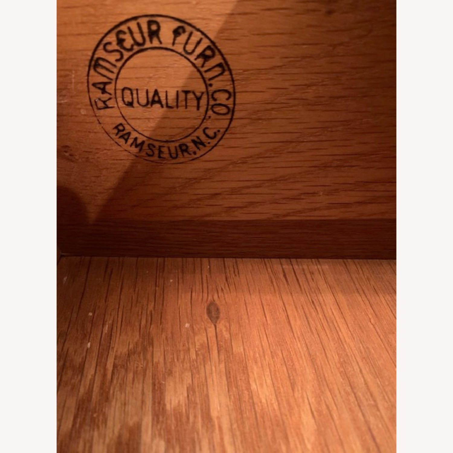 Ramseur MCM 5 Drawer Dresser w Glass Top - image-7