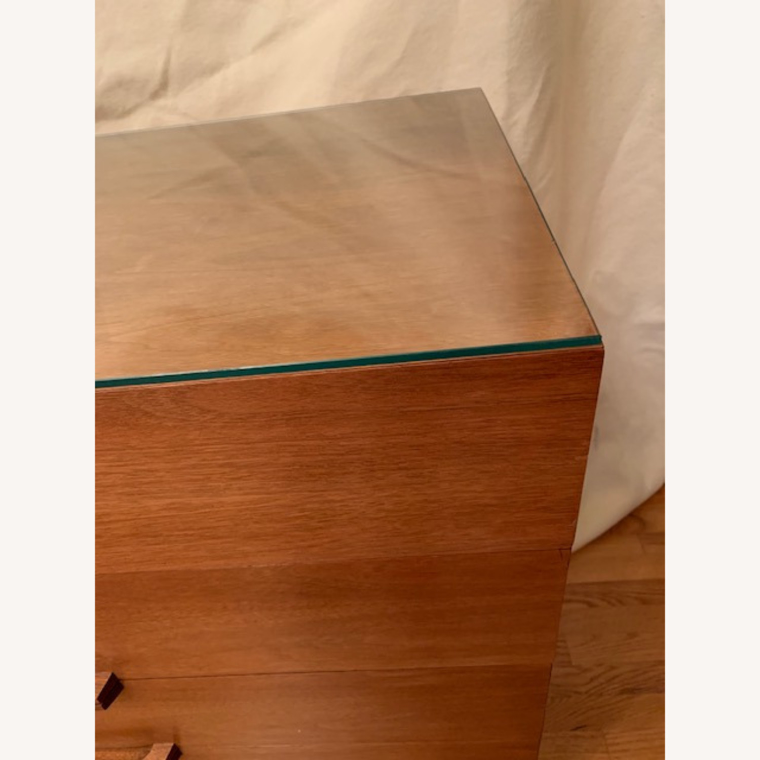 Ramseur MCM 5 Drawer Dresser w Glass Top - image-4