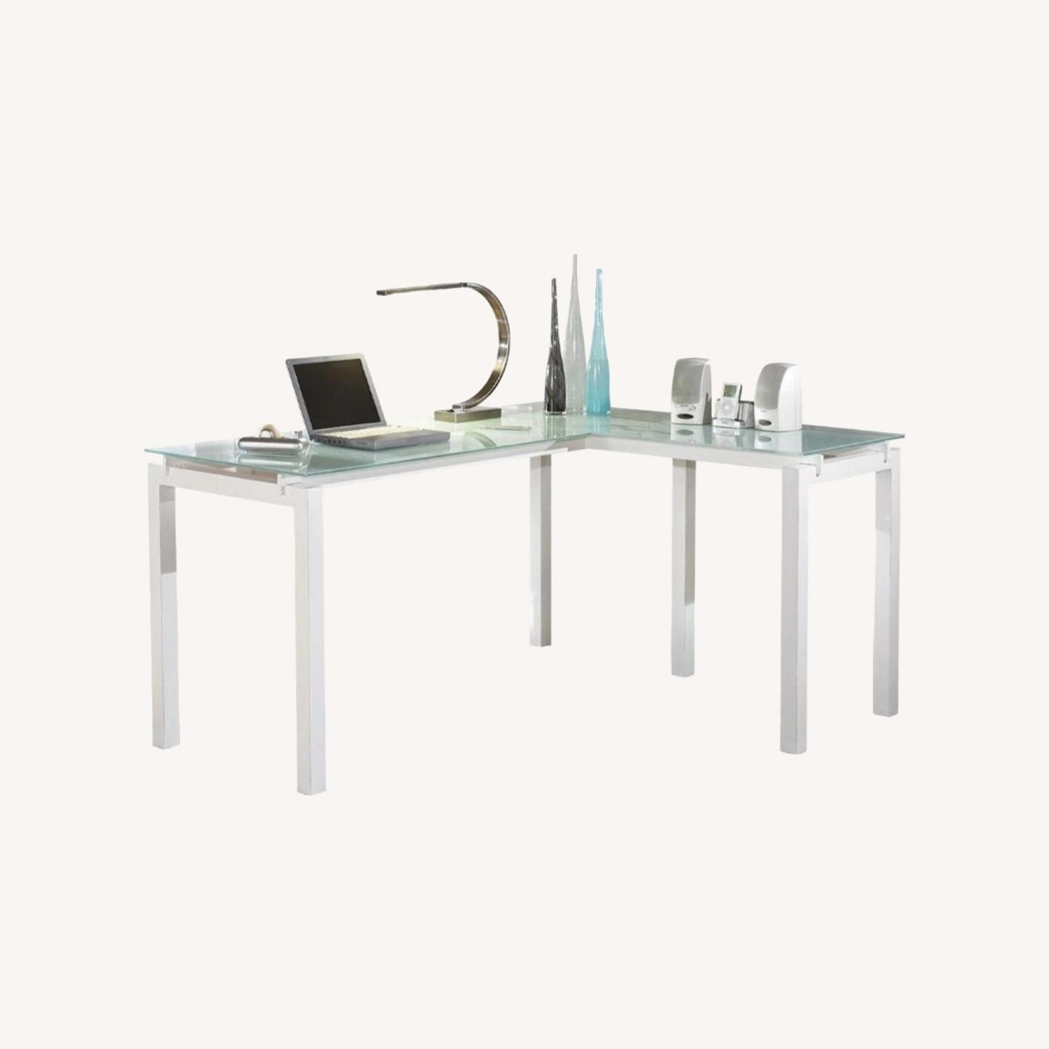 Ashley L-Shaped Home Office Desk - image-0