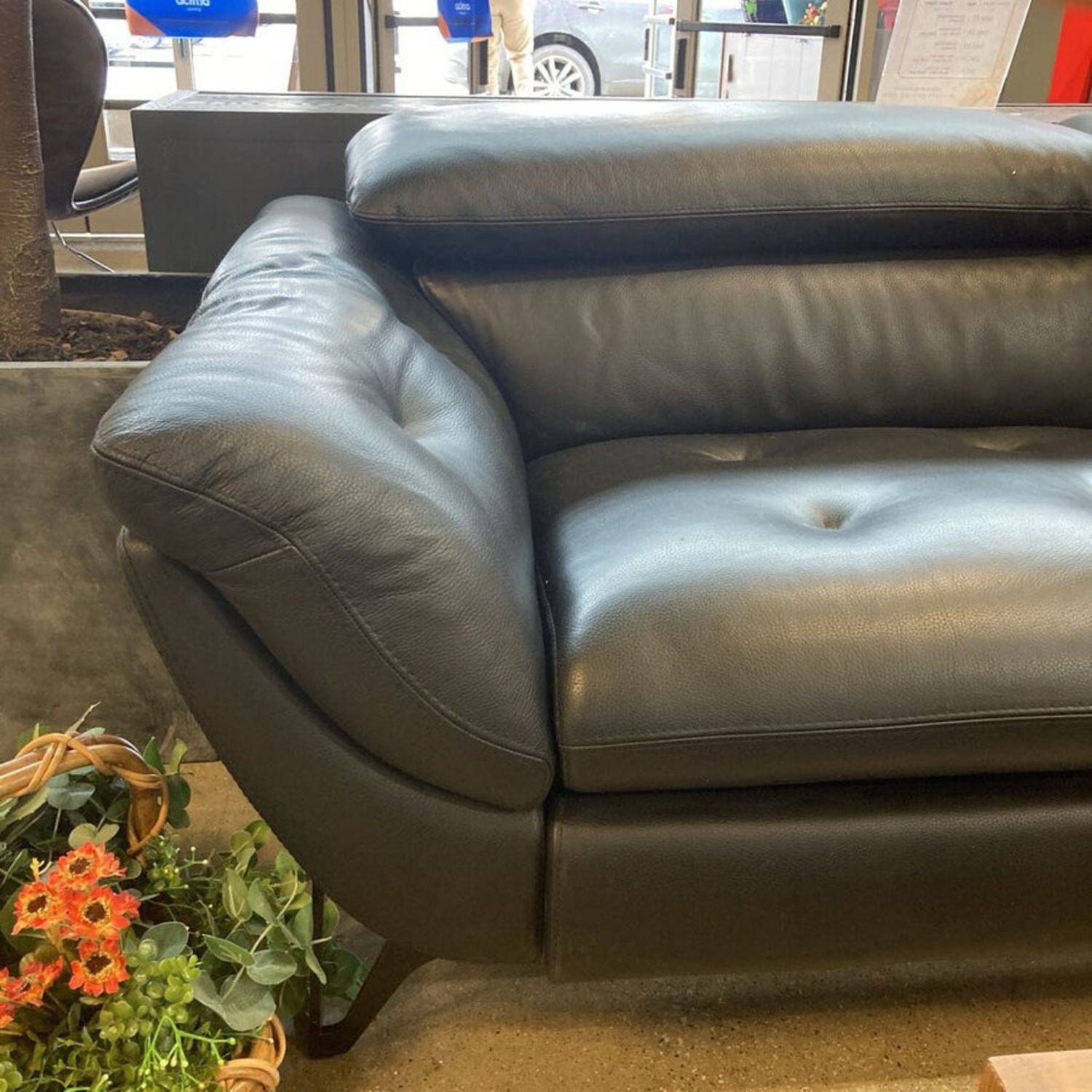 Roche Bobois Trajectoire Leather Power Recliner - image-8