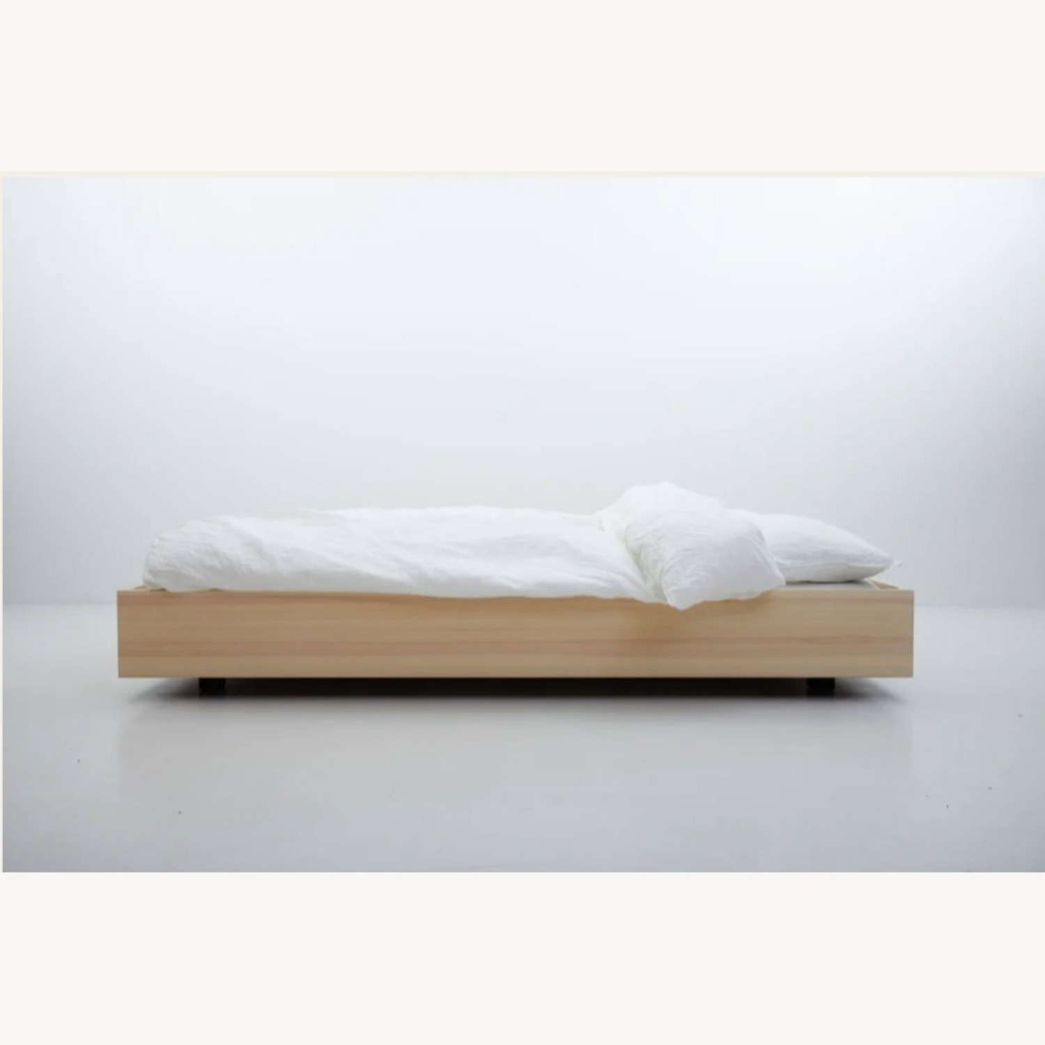 Axel Wannberg Floating Bed, King Size - image-5