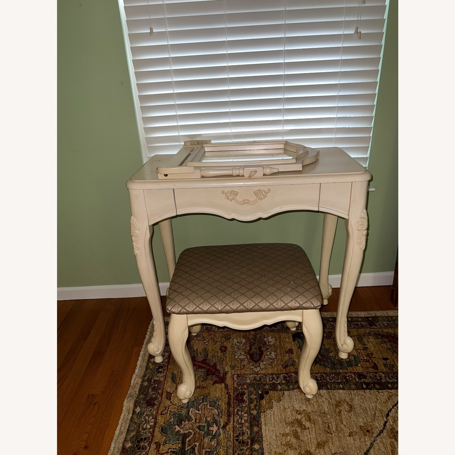 Vintage Cream Carved Vanity & Upholstered Stool - image-13