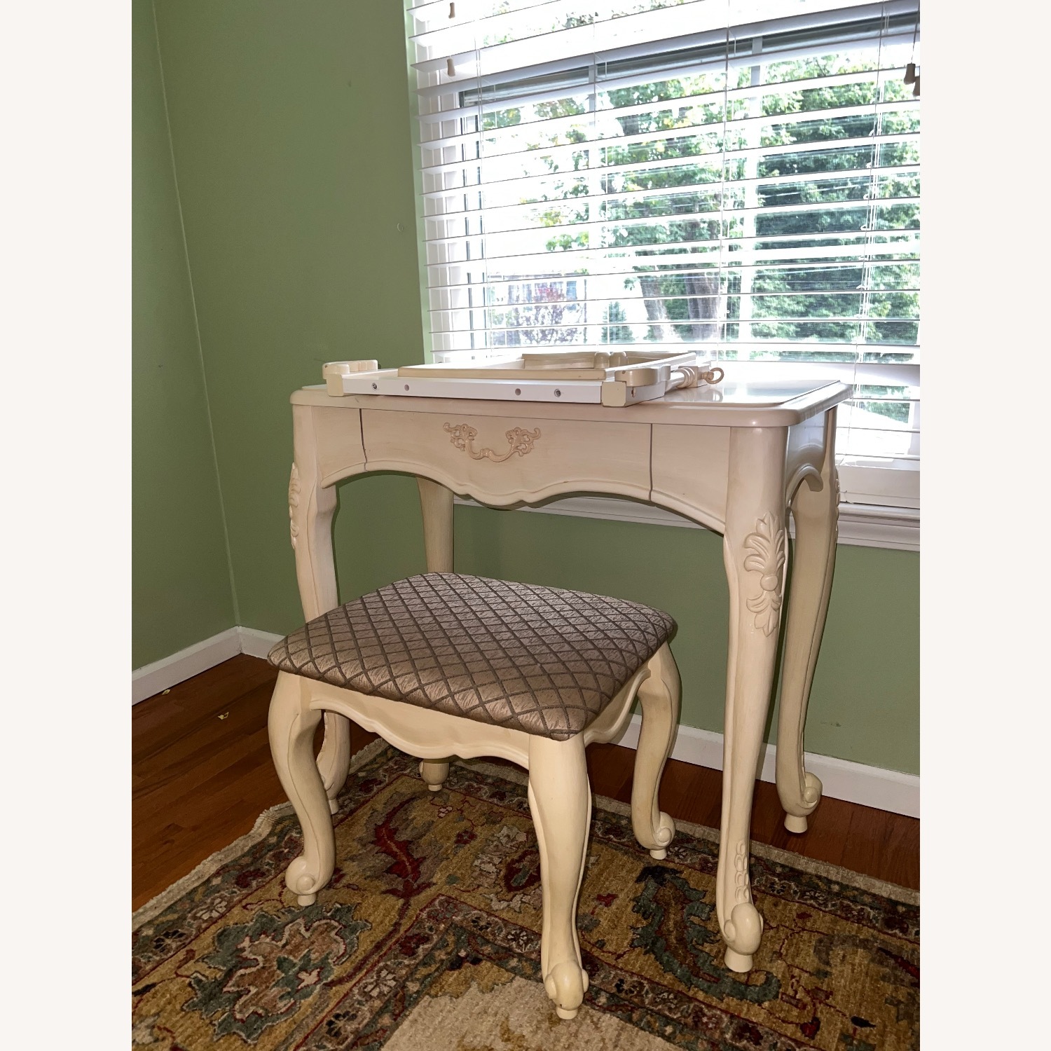 Vintage Cream Carved Vanity & Upholstered Stool - image-10