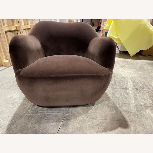 Used For Hands Julius Swivel Chair  for sale on AptDeco