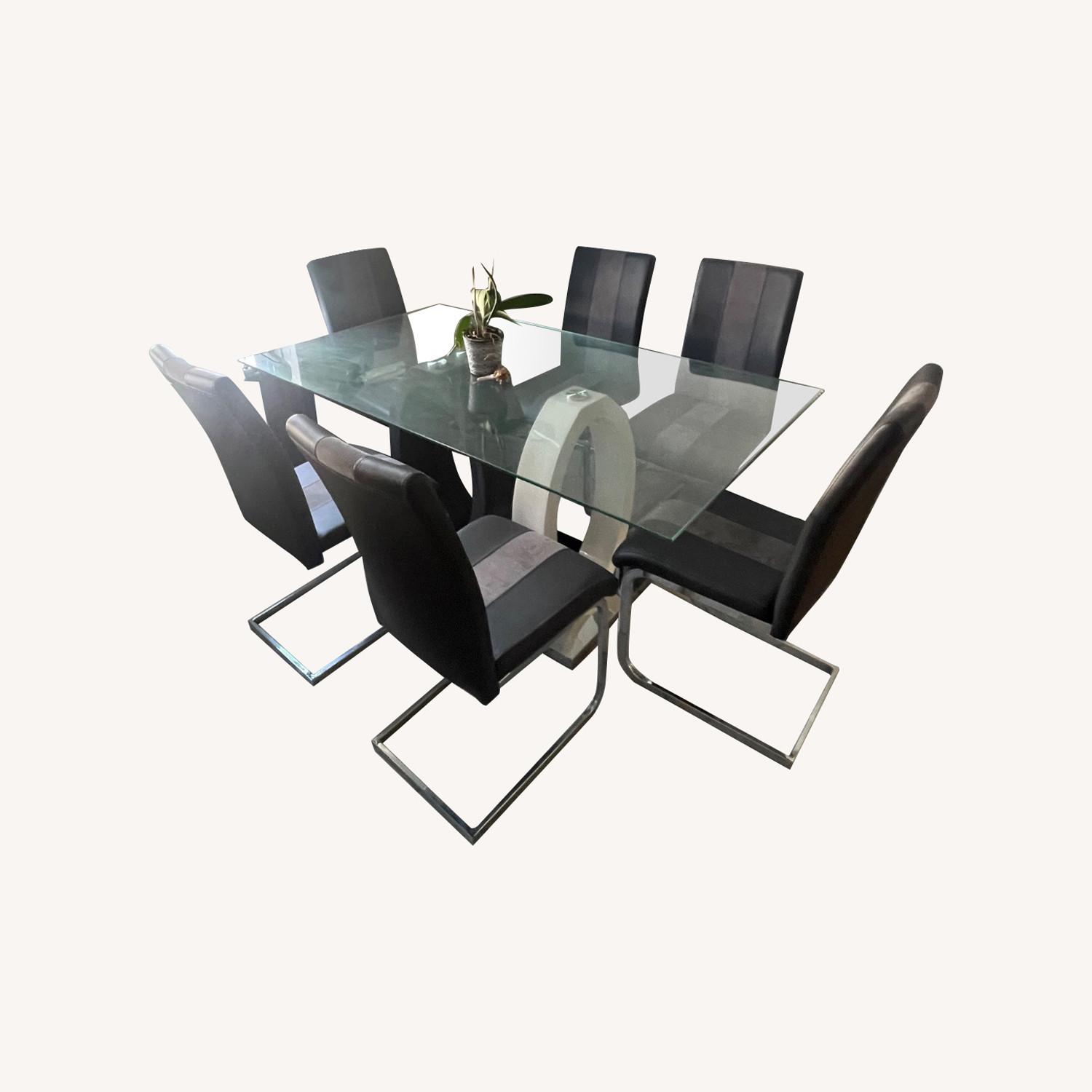 Bob's Discount Furniture Lars Transparent Dining Sets - image-0
