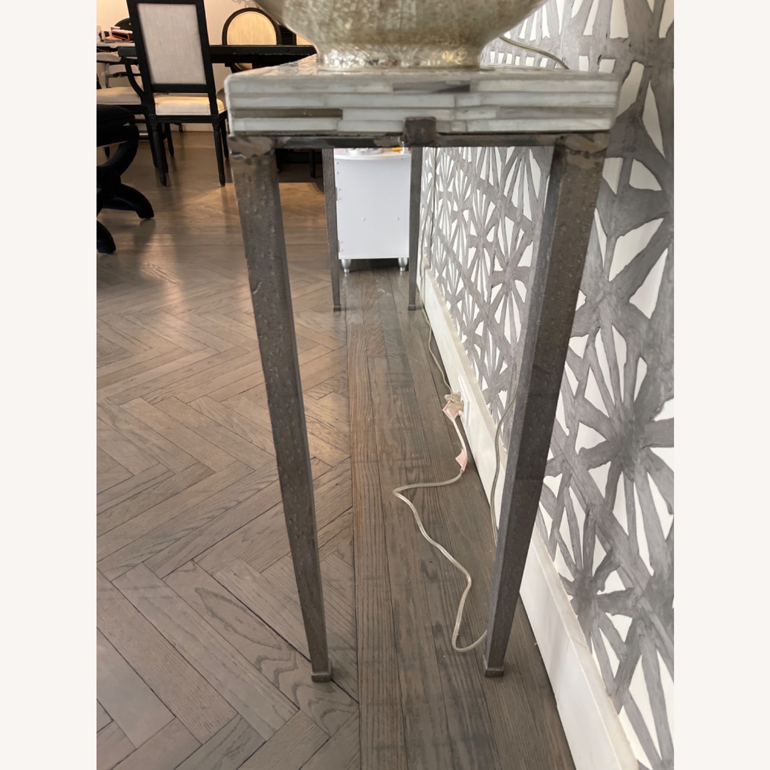Mirrored Detail Console Table - image-3