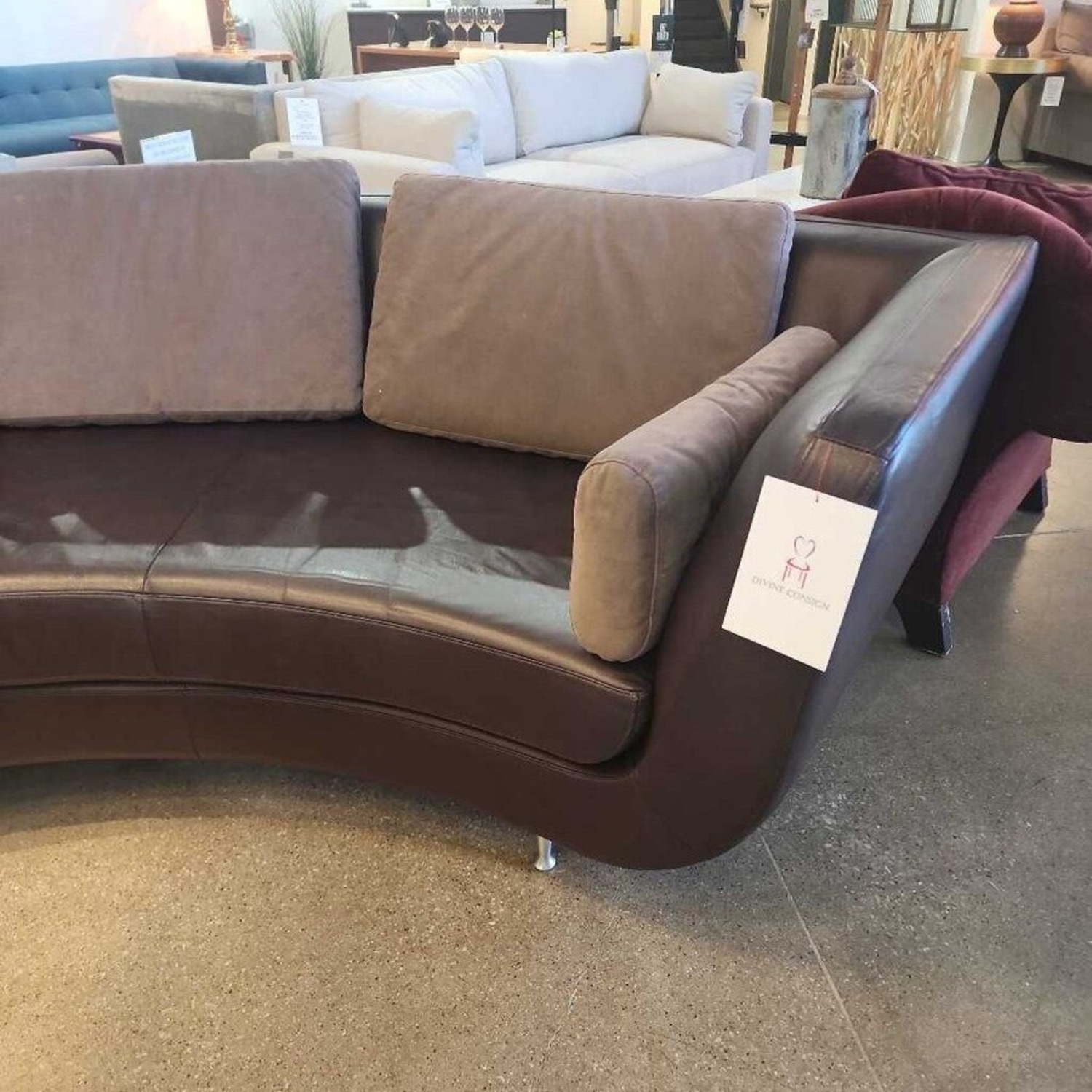 Menlo 3pc Curved Leather Sectional - image-2